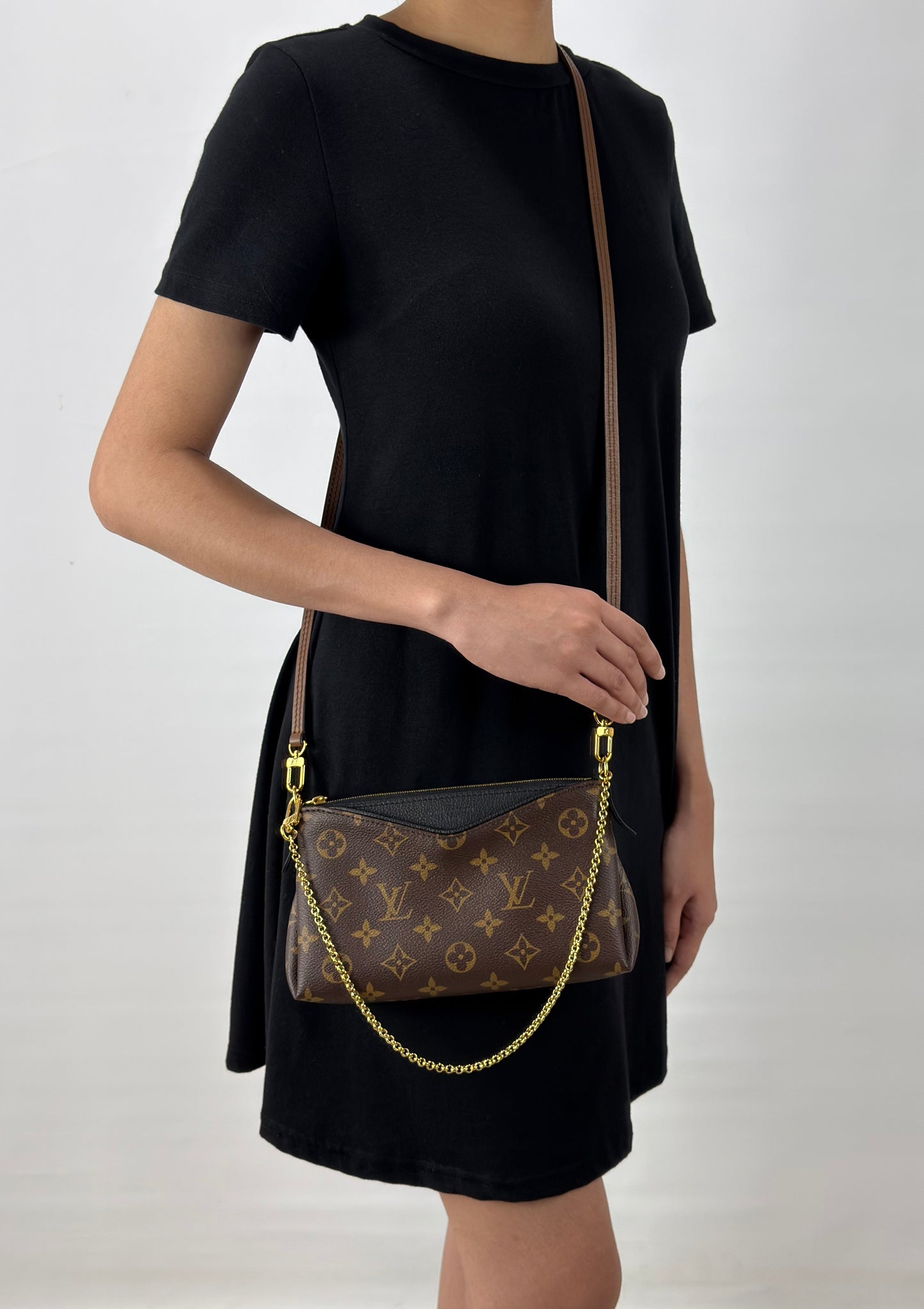 Louis Vuitton Monogram Canvas Pallas Clutch