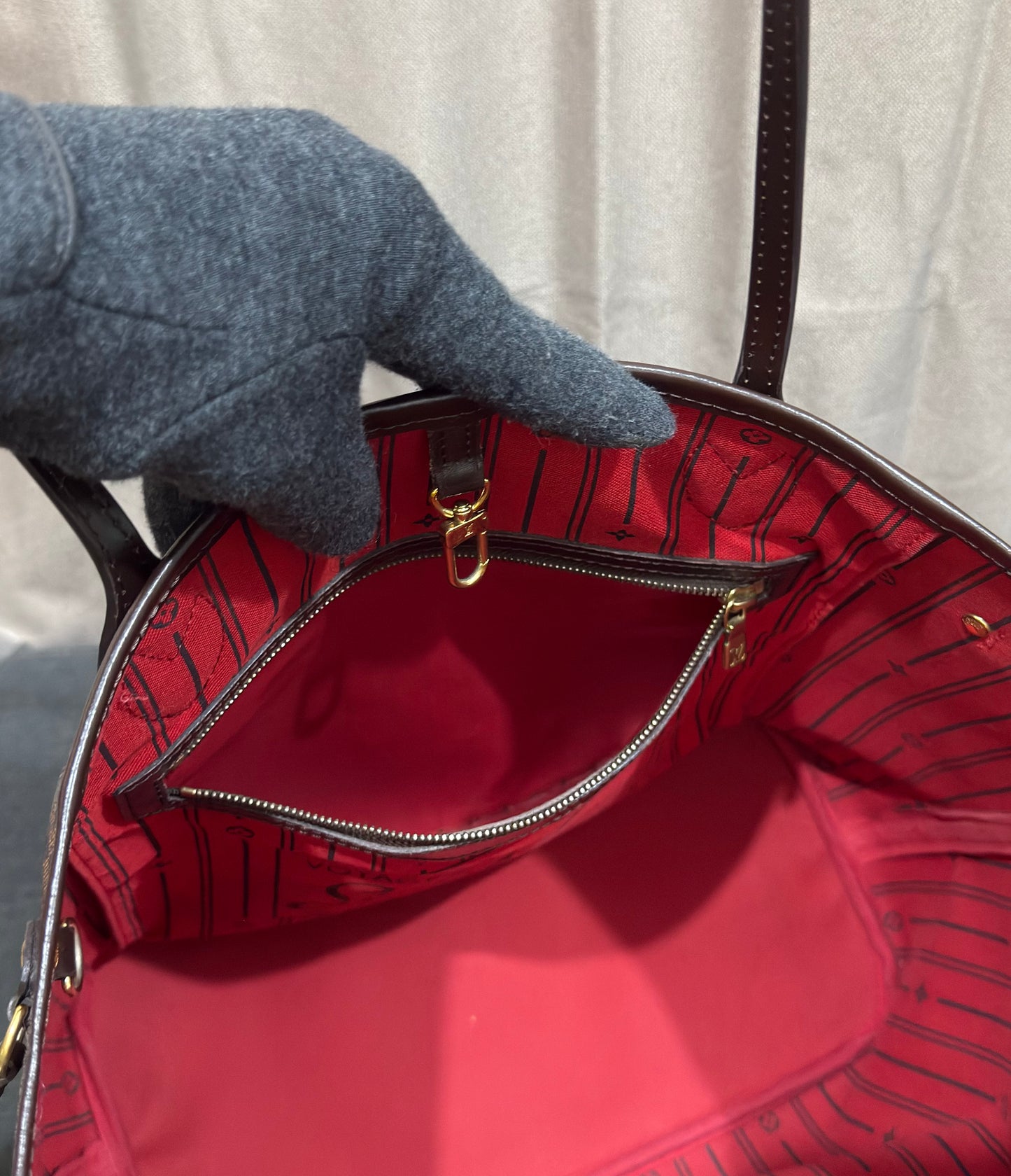 Louis Vuitton Neverful MM Damier Ebene VI2069