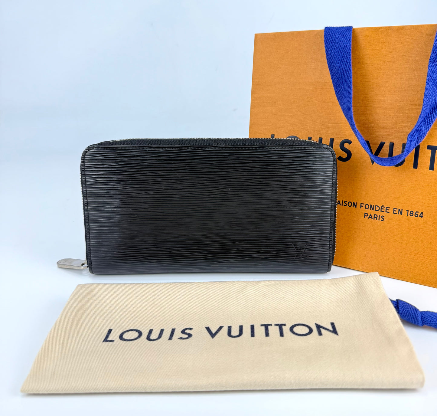 Louis Vuitton Wallet Zippy Organizer