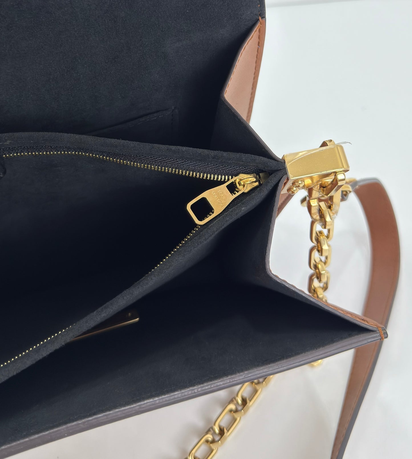Louis Vuitton Reverse Monogram Dauphine MM