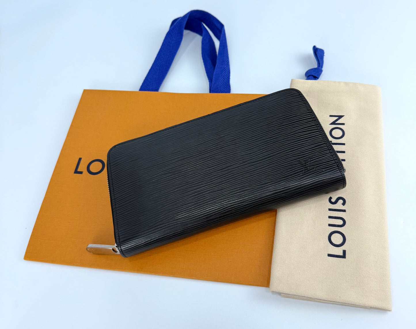 Louis Vuitton Wallet Zippy Organizer