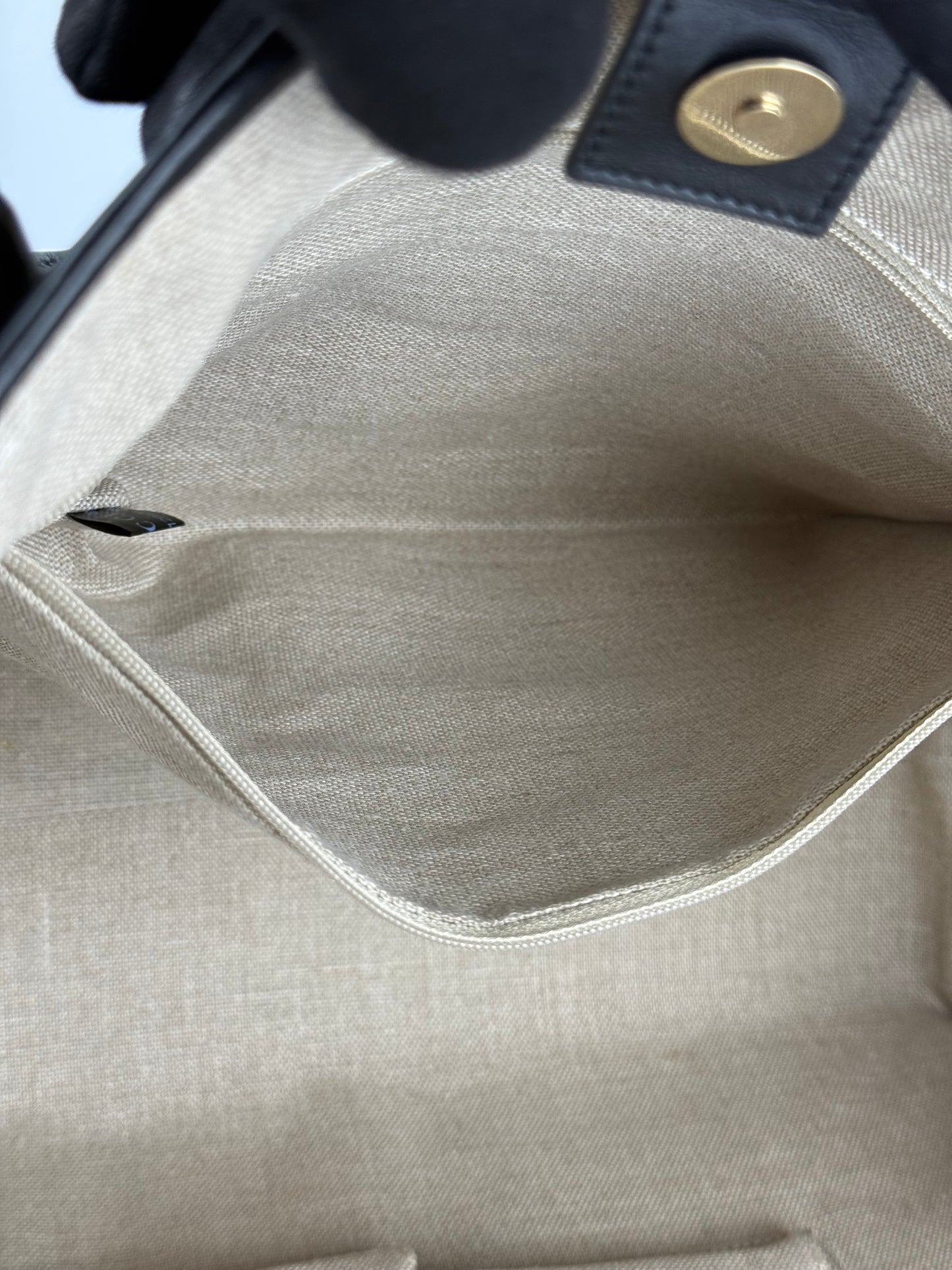 Gucci Microguccissima Tote Bag