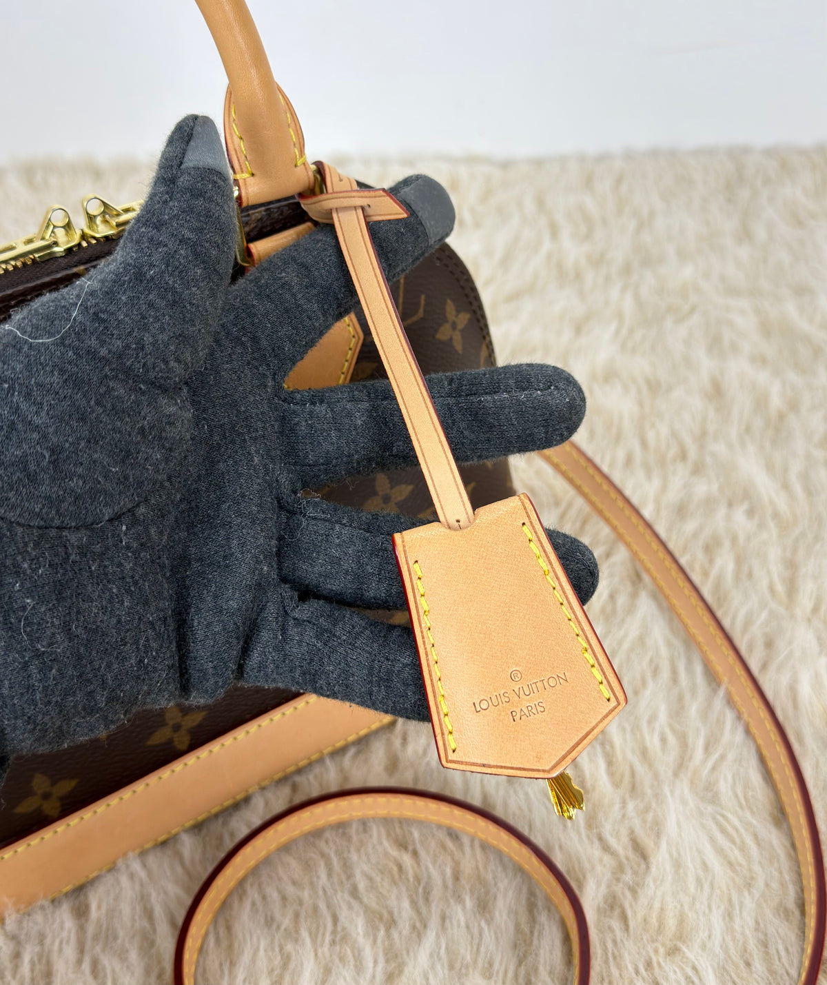 Louis Vuitton Alma BB Monogram Canvas