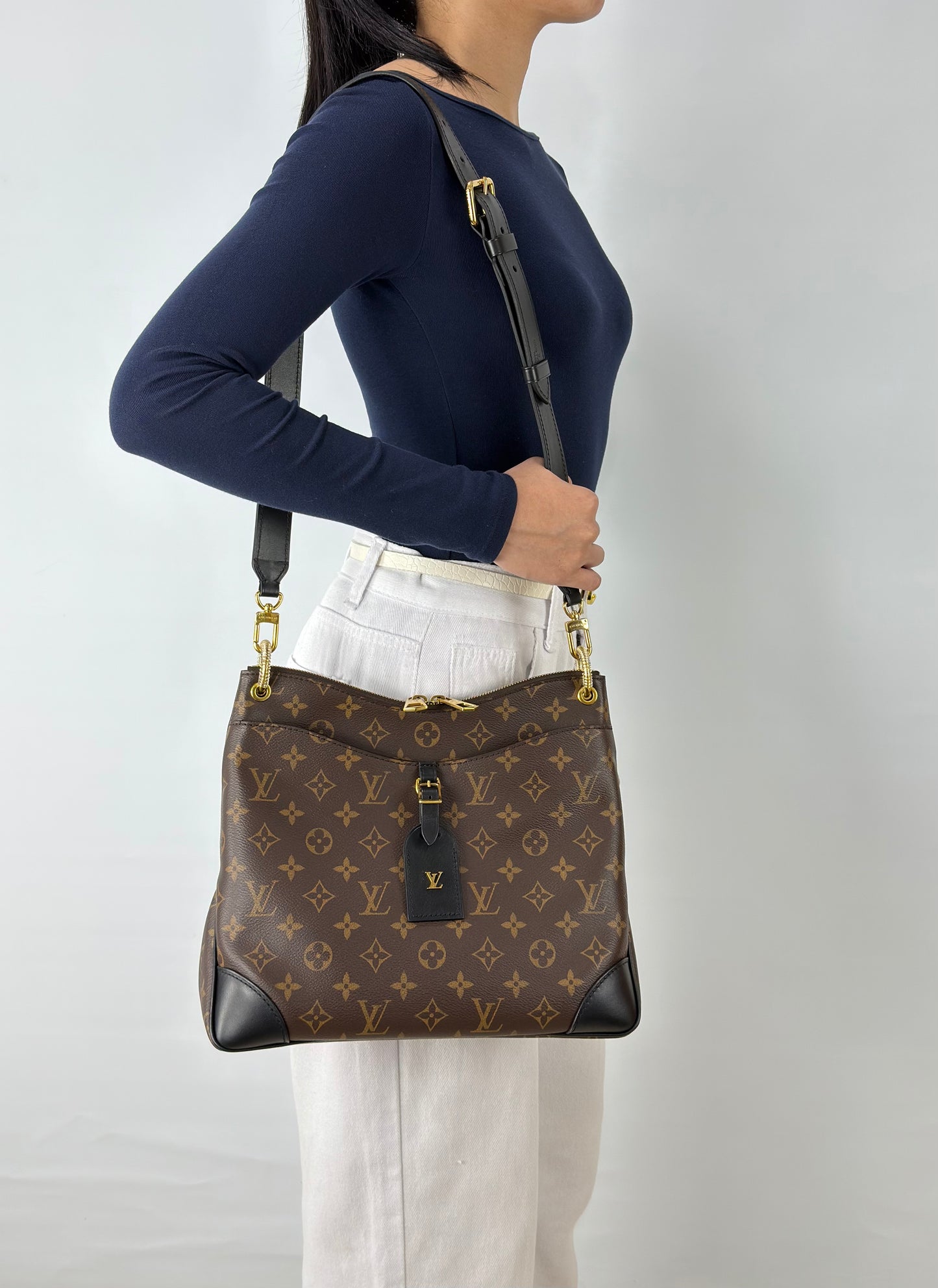 Louis Vuitton Monogram Canvas Odeon MM Noir
