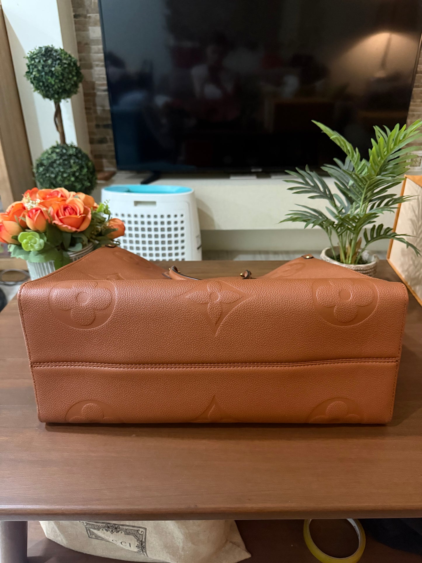 Louis Vuitton OnTheGo GM Cognac