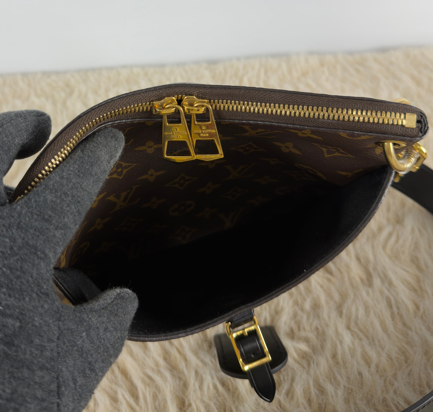 Louis Vuitton Monogram Canvas Odeon PM Noir