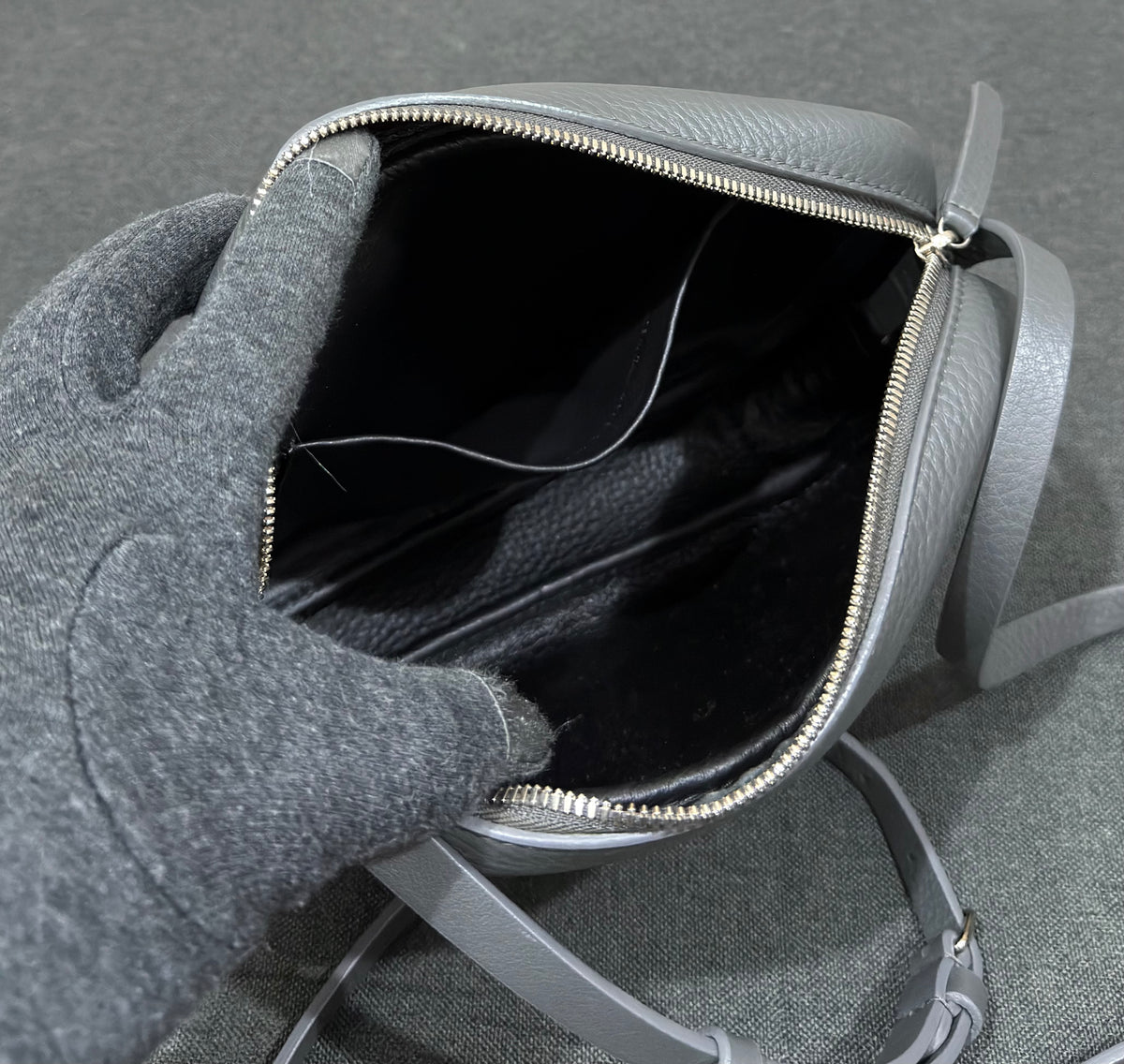 Balenciaga Everyday Camera Bag In Dark Gray