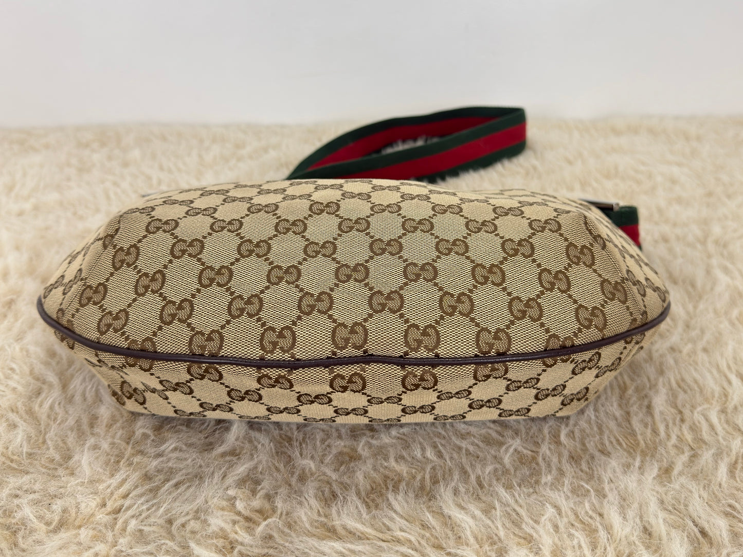 Gucci GG Canvas Vintage Web Medium Messenger Bag