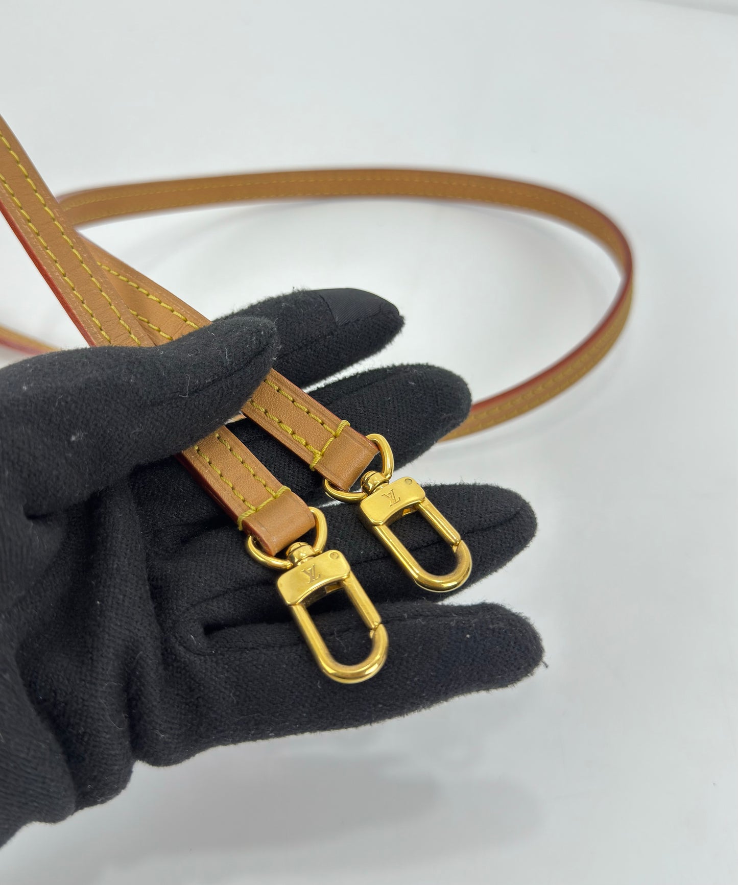 Louis Vuitton Monogram Canvas Petit Sac Plat
