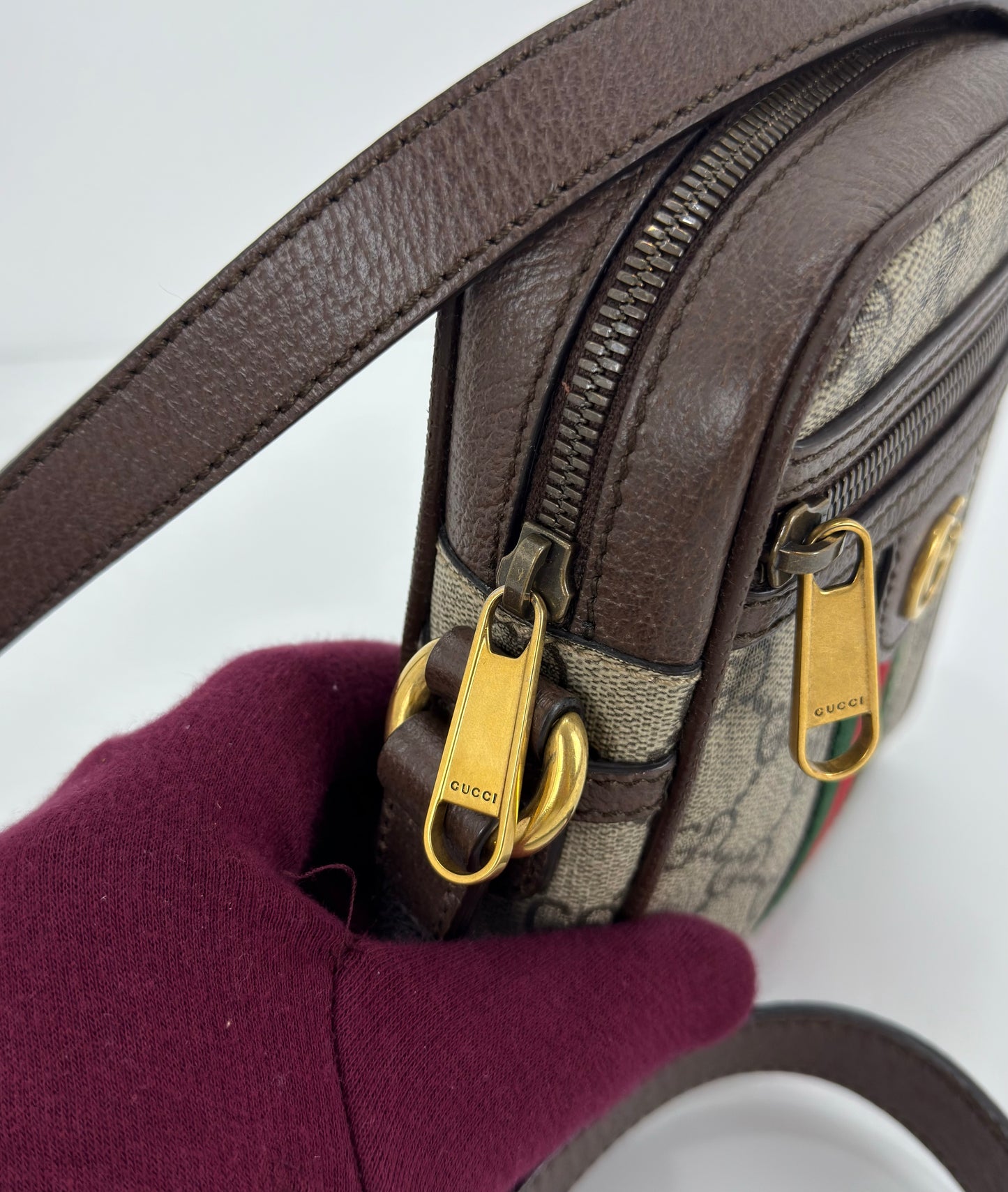 Gucci Ophidia GG Supreme Mini Messenger Bag