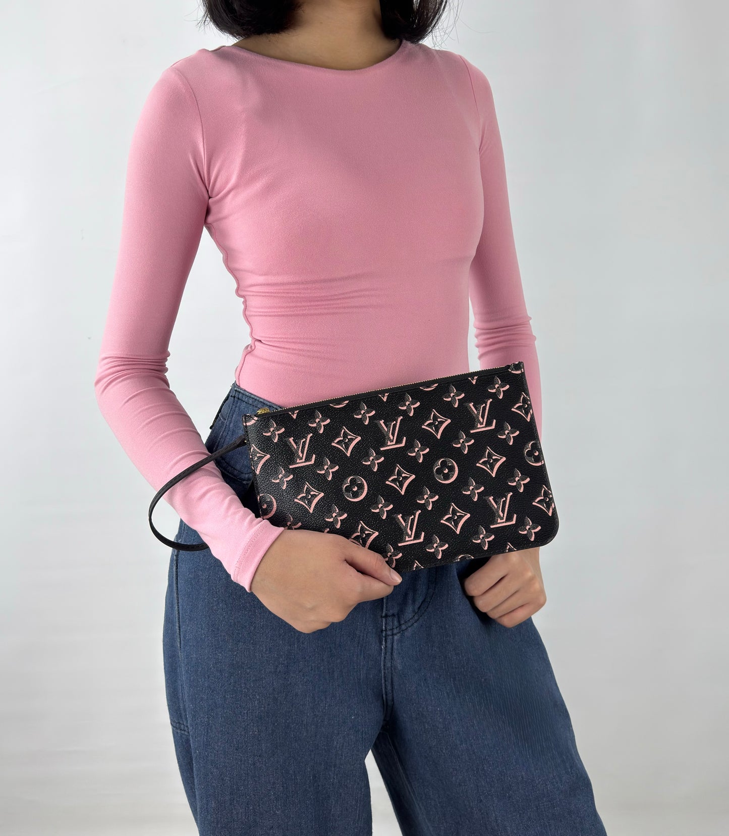Louis Vuitton Monogram Fall For You Neverfull Pochette