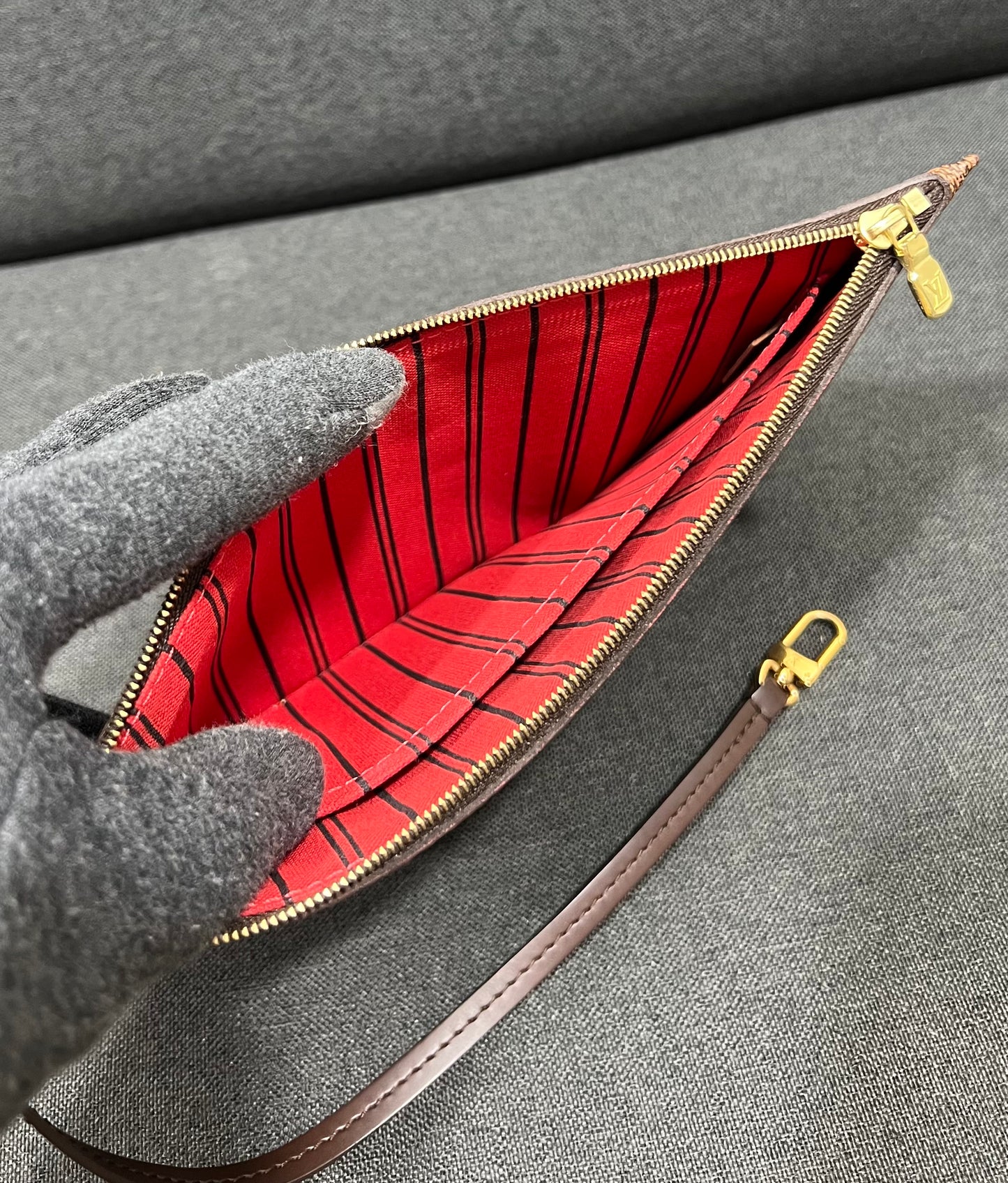 Louis Vuitton Neverfull MM Damier Ebene With Pouch