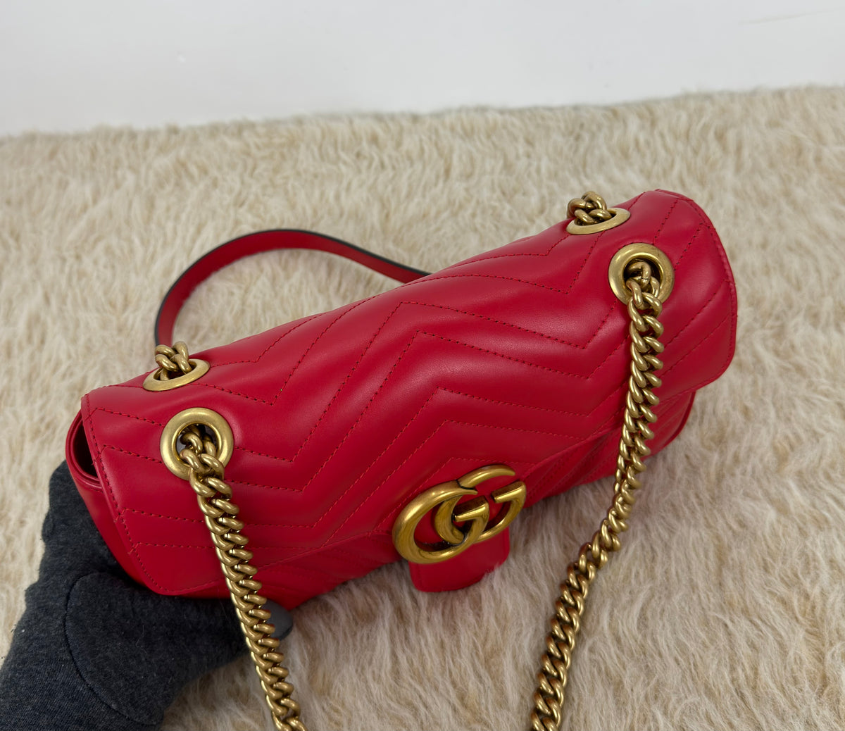 Gucci Medium Marmont Flap Matellasé Shoulder Bag