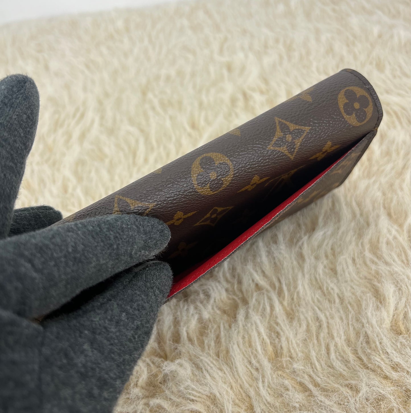 Louis Vuitton Monogram Canvas Sarah Wallet
