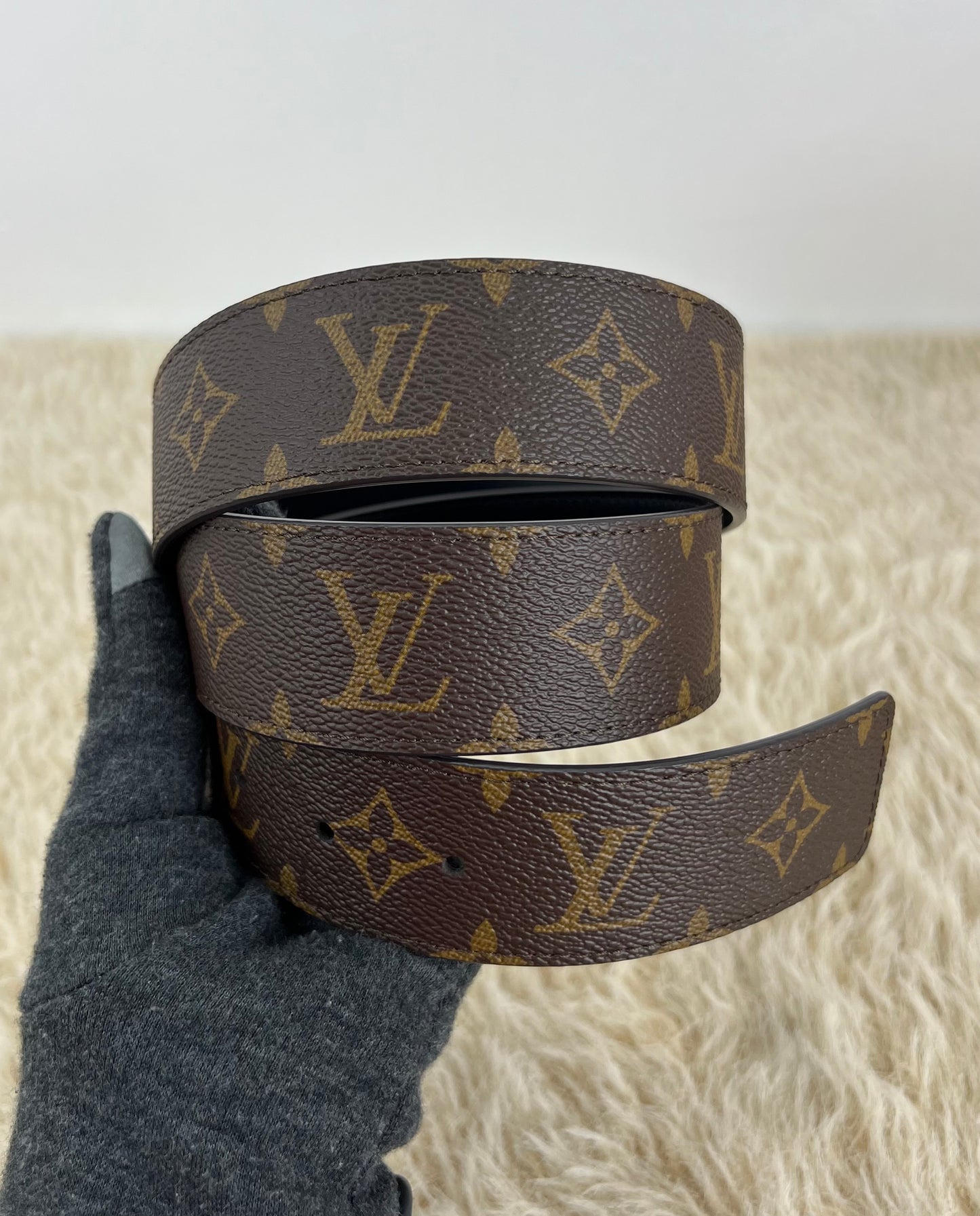 Louis Vuitton Monogram Canvas LV Initiales Reversible Belt 90/36