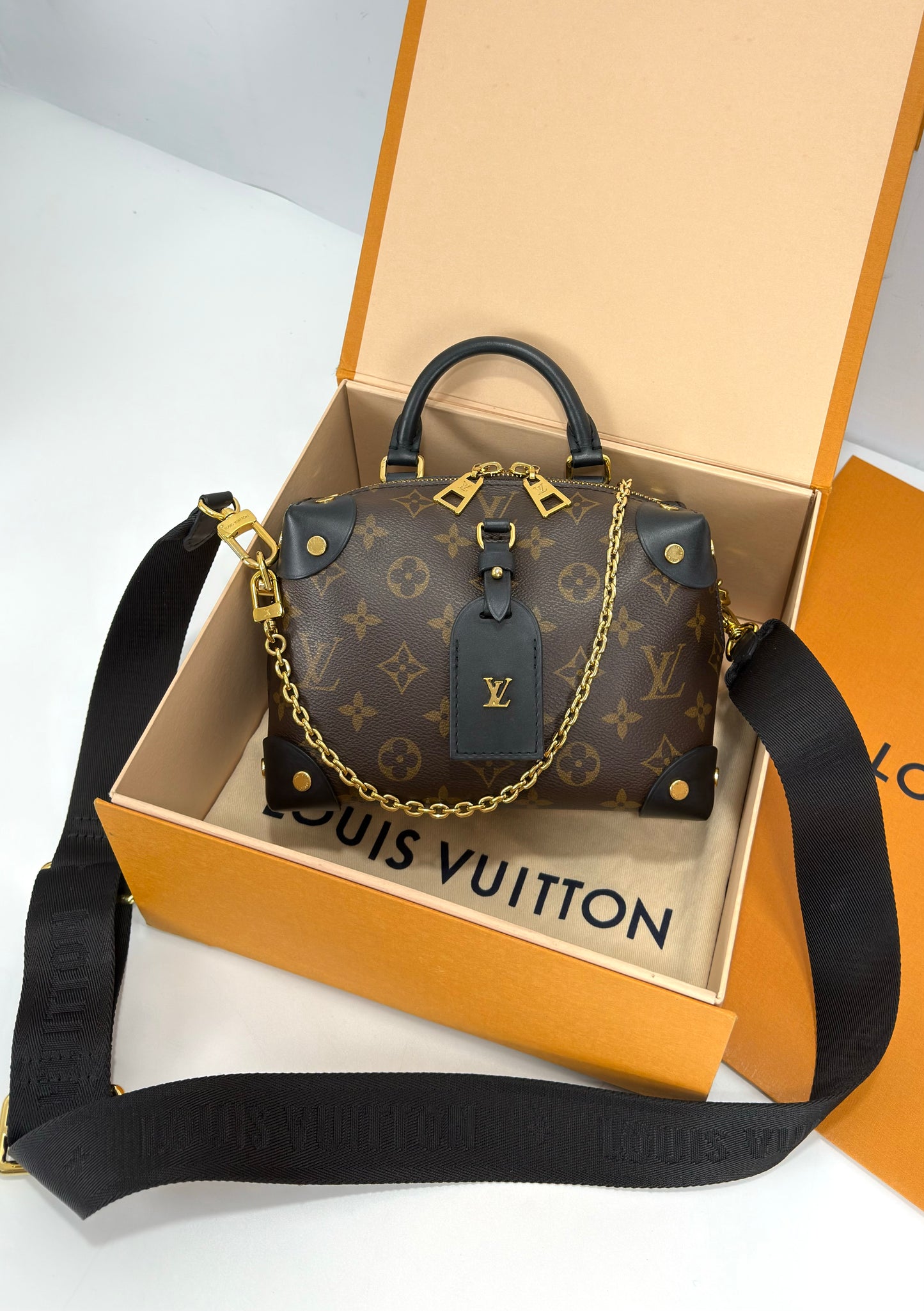 Louis Vuitton Malle Souple