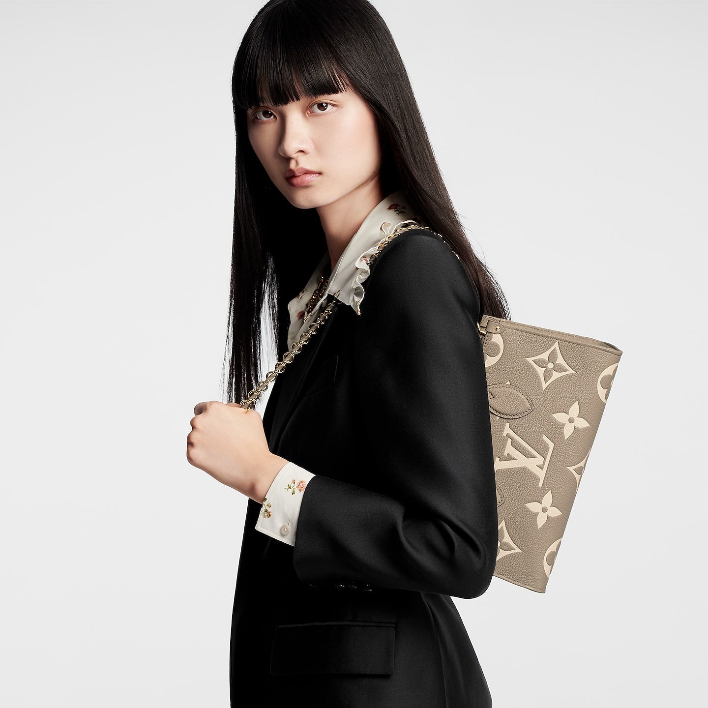 Louis Vuitton OnTheGo East West Bicolor Monogram