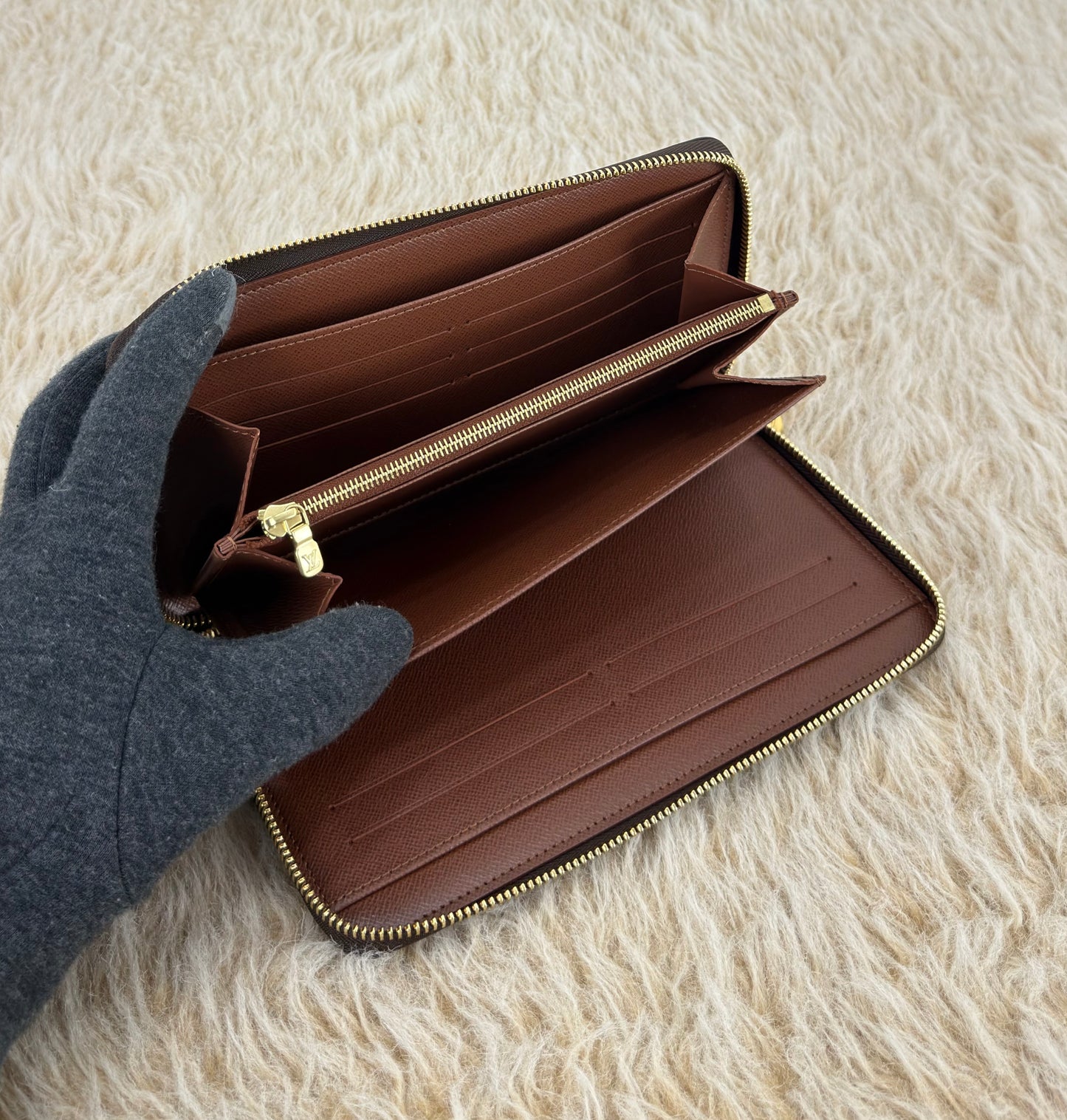 Louis Vuitton Zippy Organizer Monogram Canvas