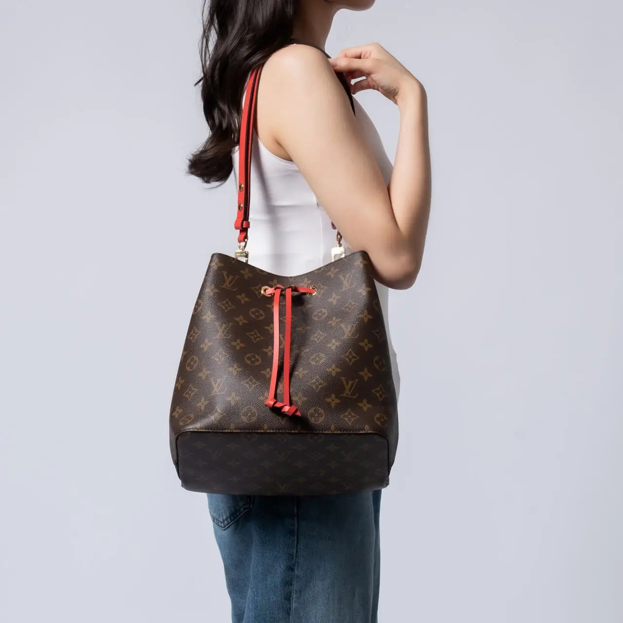 Louis Vuitton Monogram Canvas Neo Noe MM