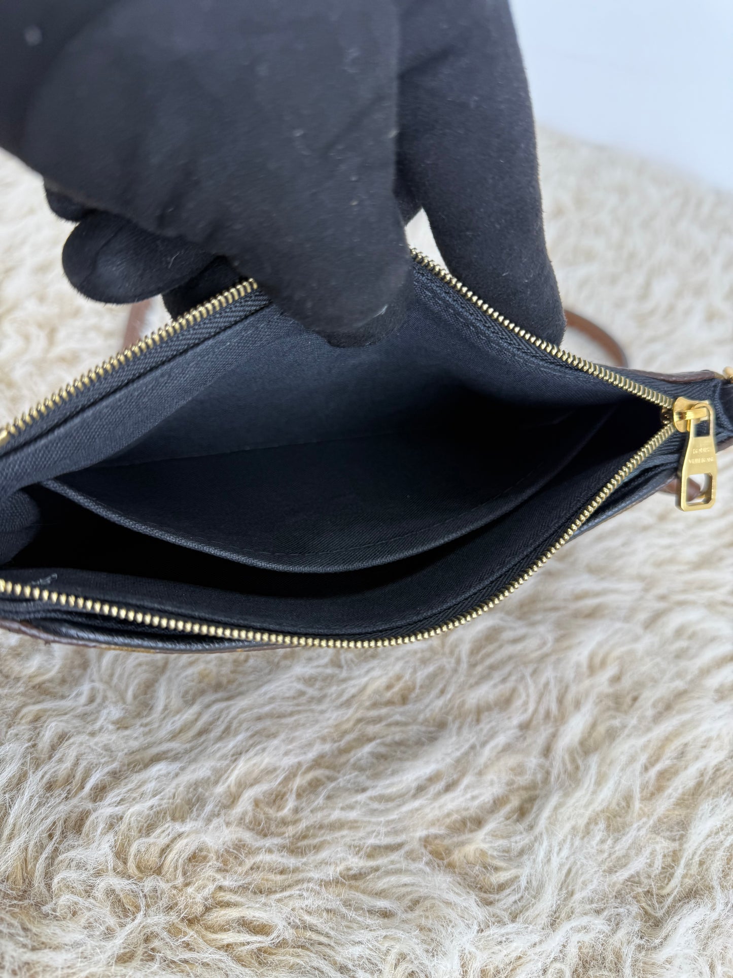 Louis Vuitton Monogram Canvas Pallas Clutch