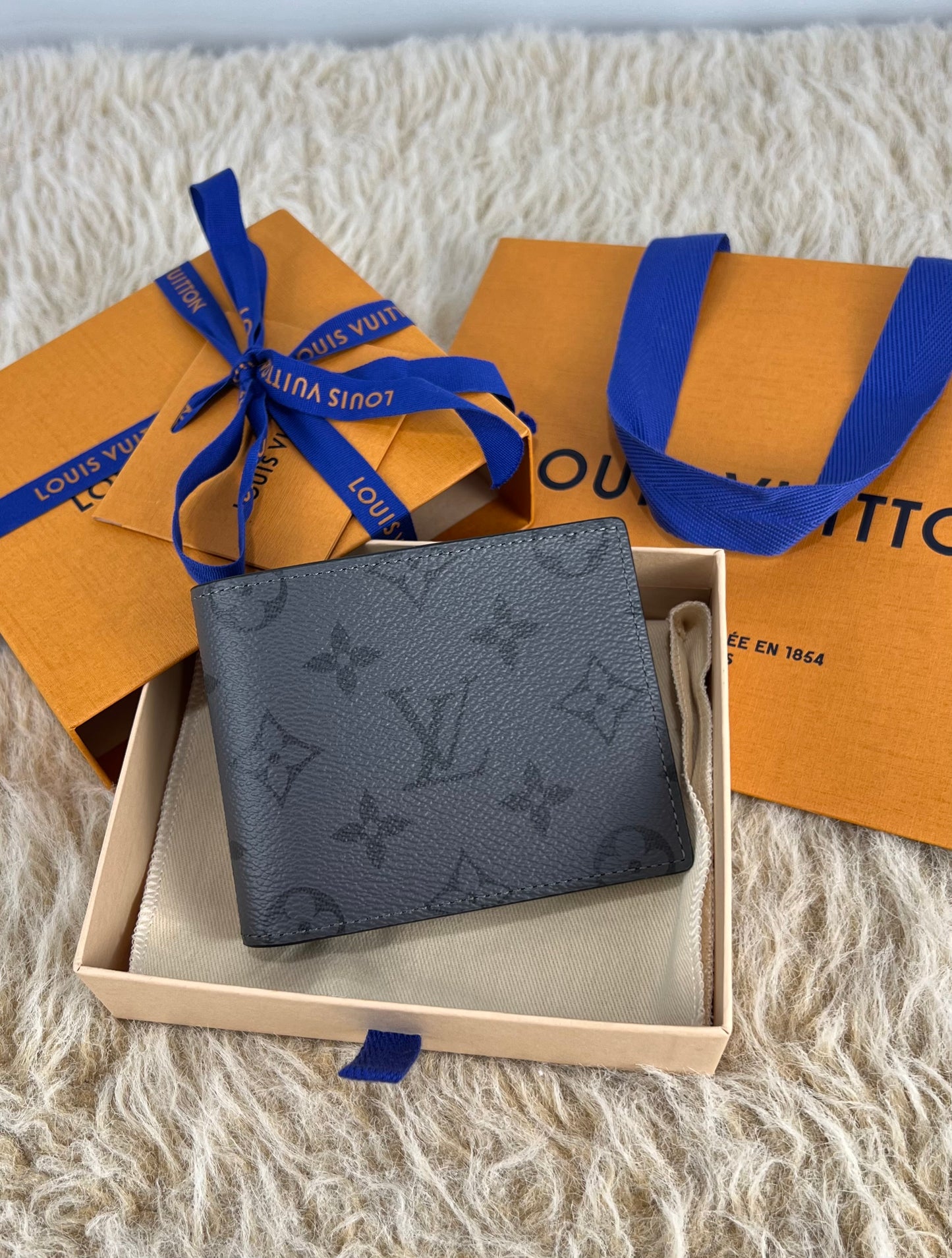 Louis Vuitton Monogram Reverse Eclipse Slender Wallet