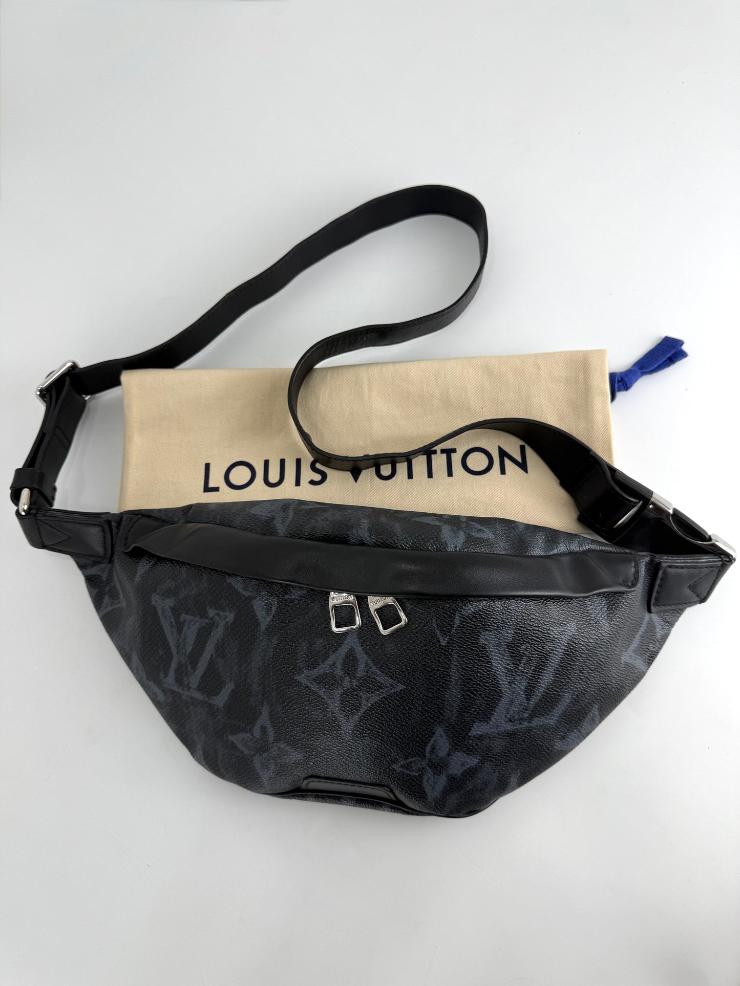 Louis Vuitton Pastel Noir Discovery Bumbag