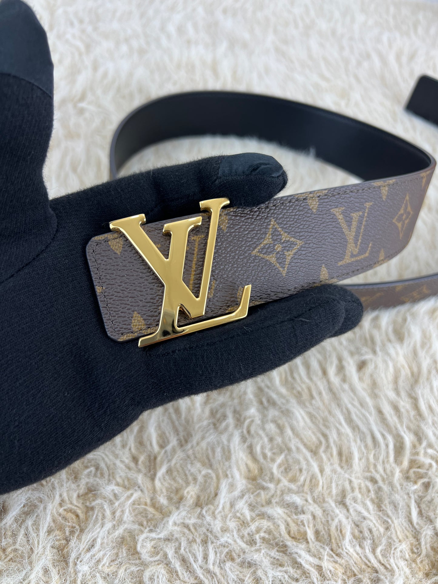 Louis Vuitton Monogram Canvas LV Initiales Reversible Belt 95/38