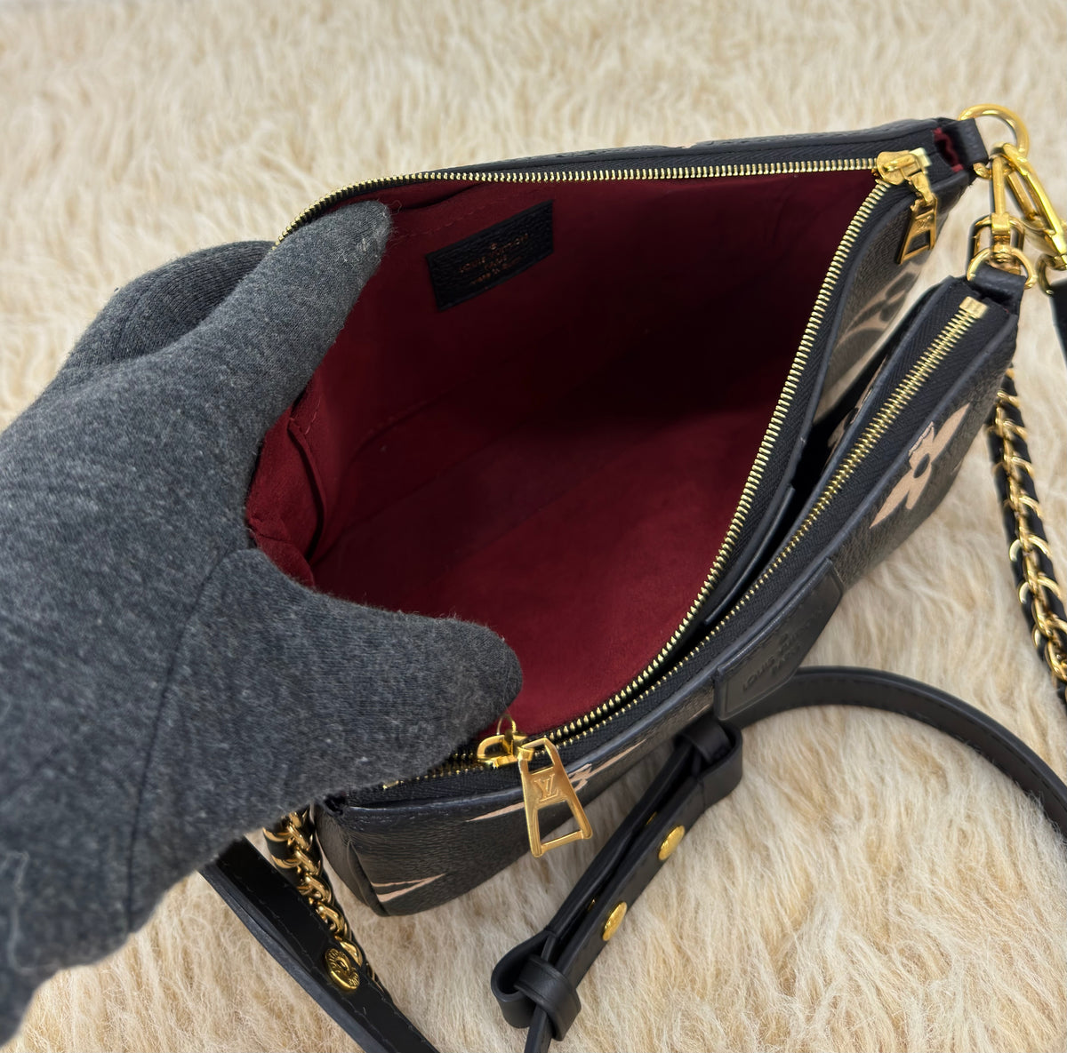 Louis Vuitton Multi Pochette Accessoires Bicolor