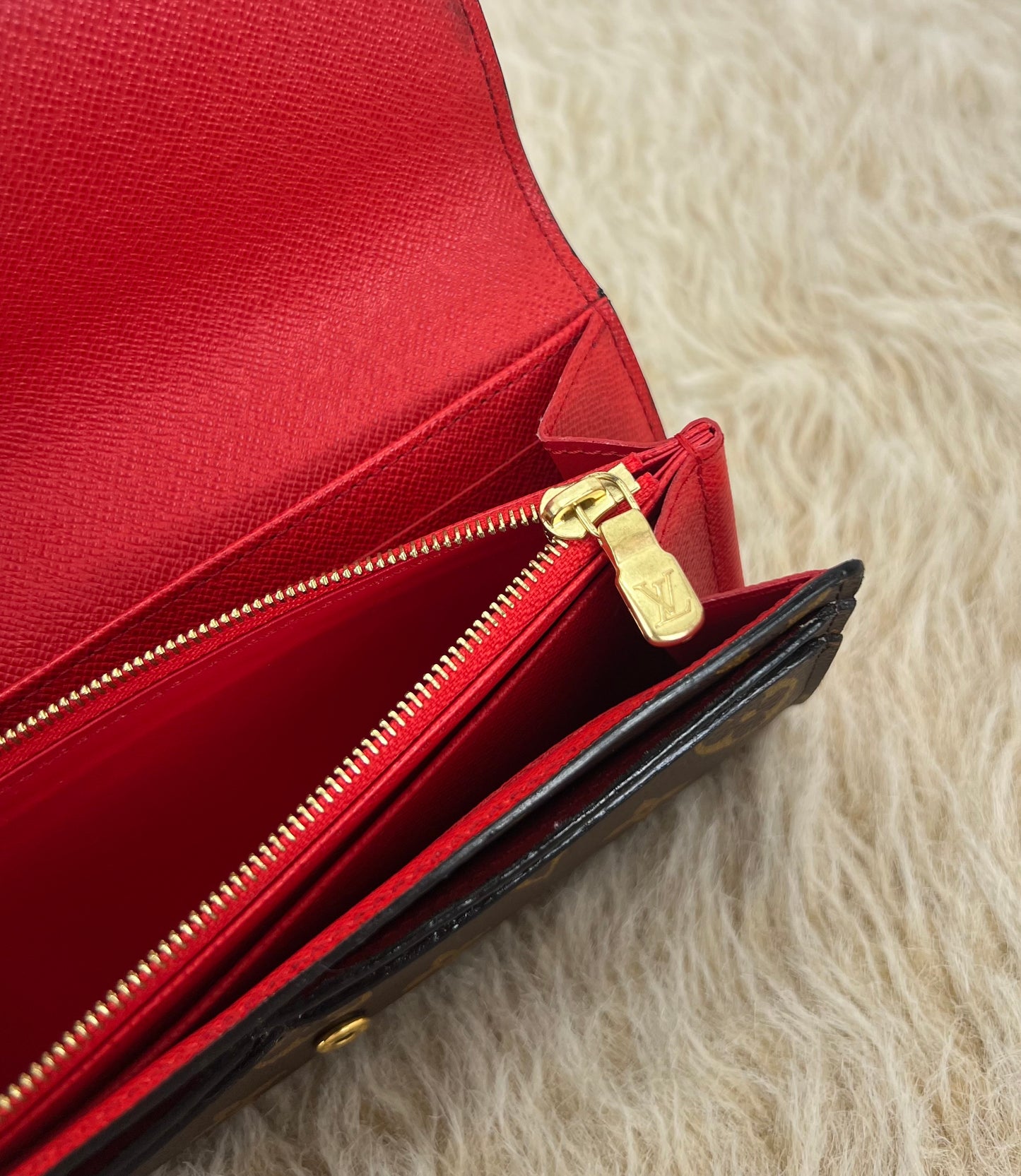 Louis Vuitton Monogram Canvas Sarah Wallet
