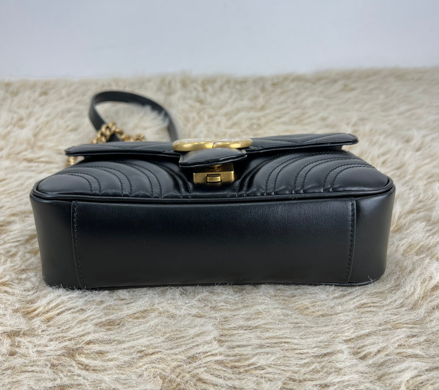 Gucci GG Marmont Mini Matelasse Shoulder Bag