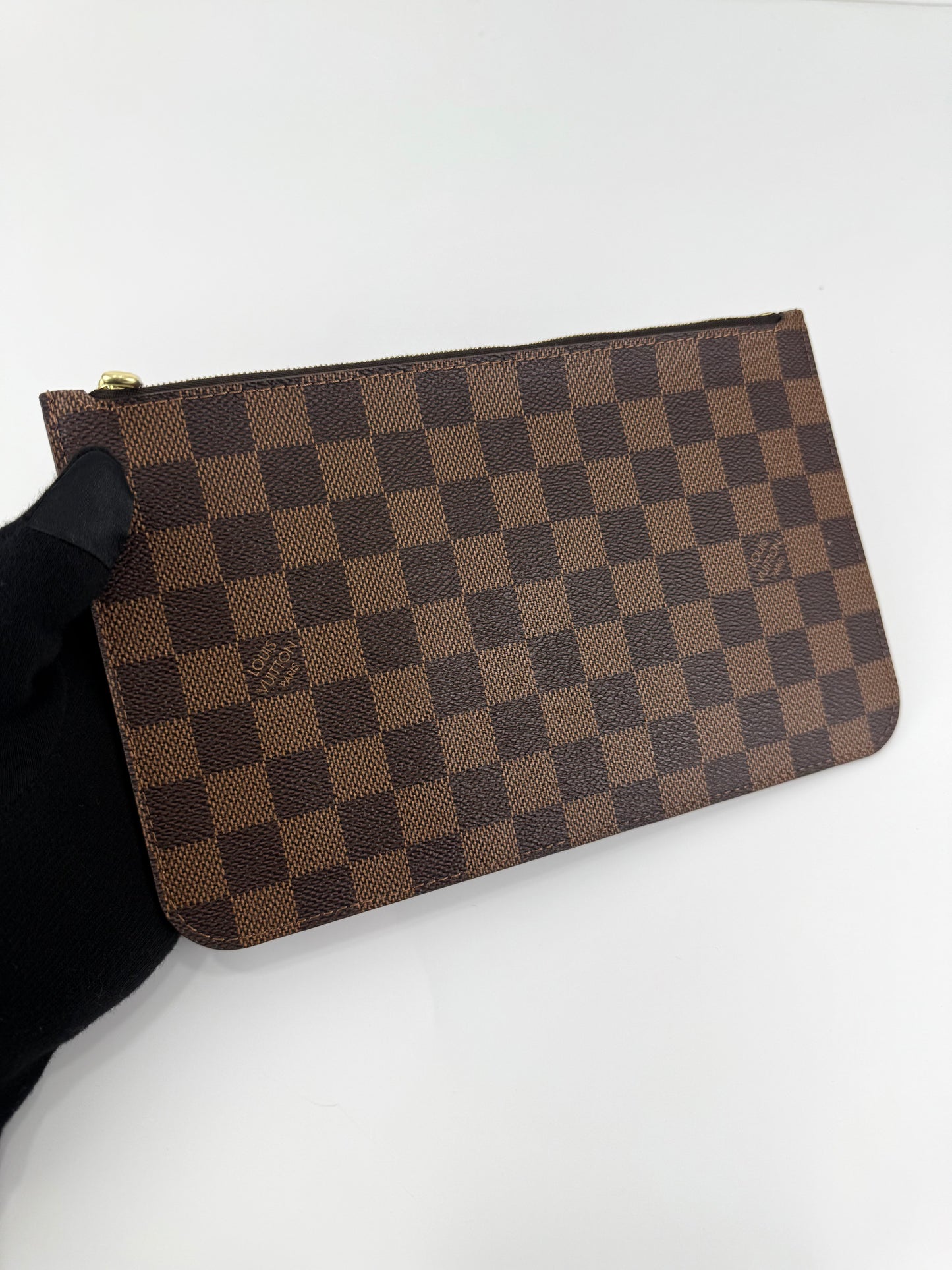 Louis Vuitton Damier Ebene Neveful MM Pouch