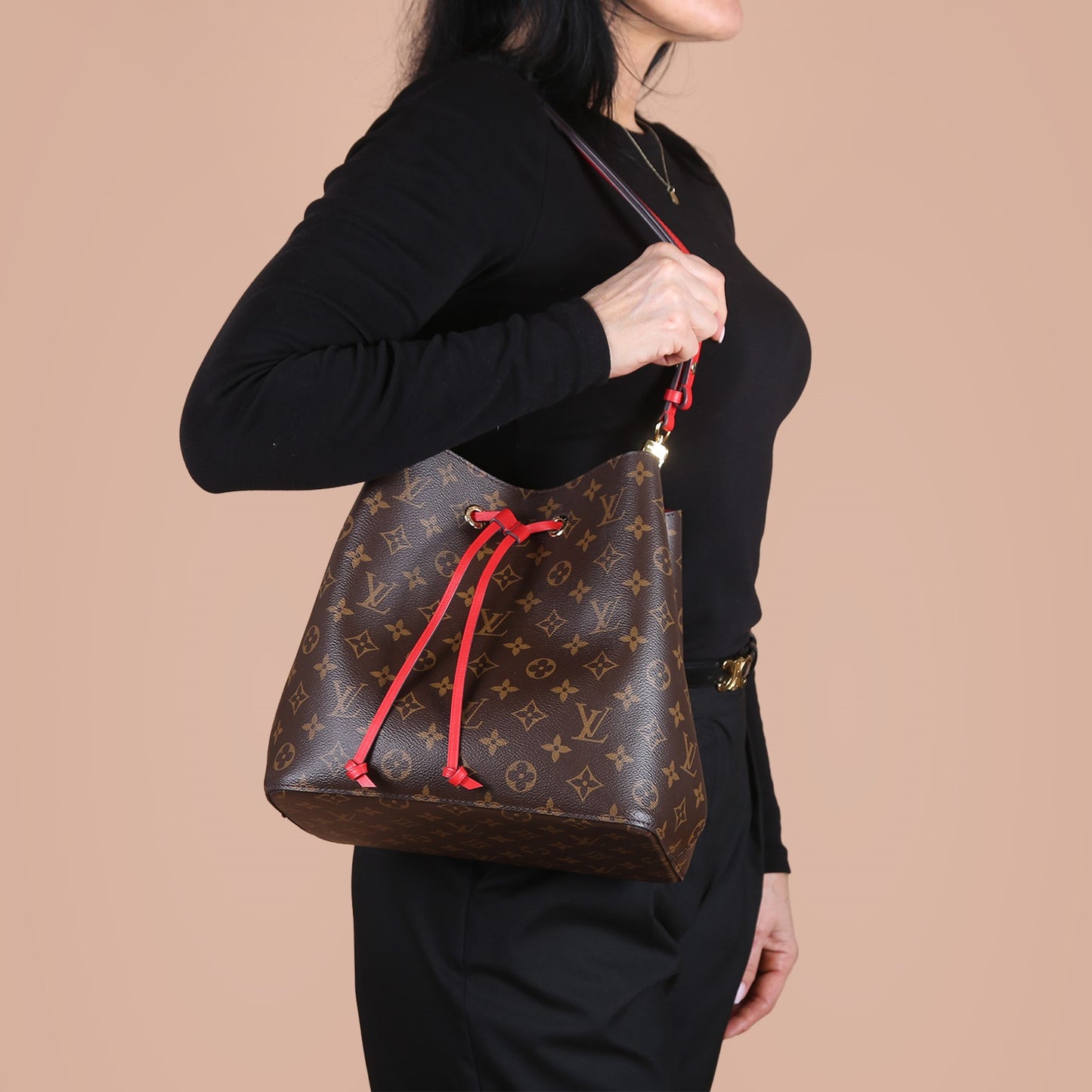 Louis Vuitton Monogram Canvas Neo Noe MM