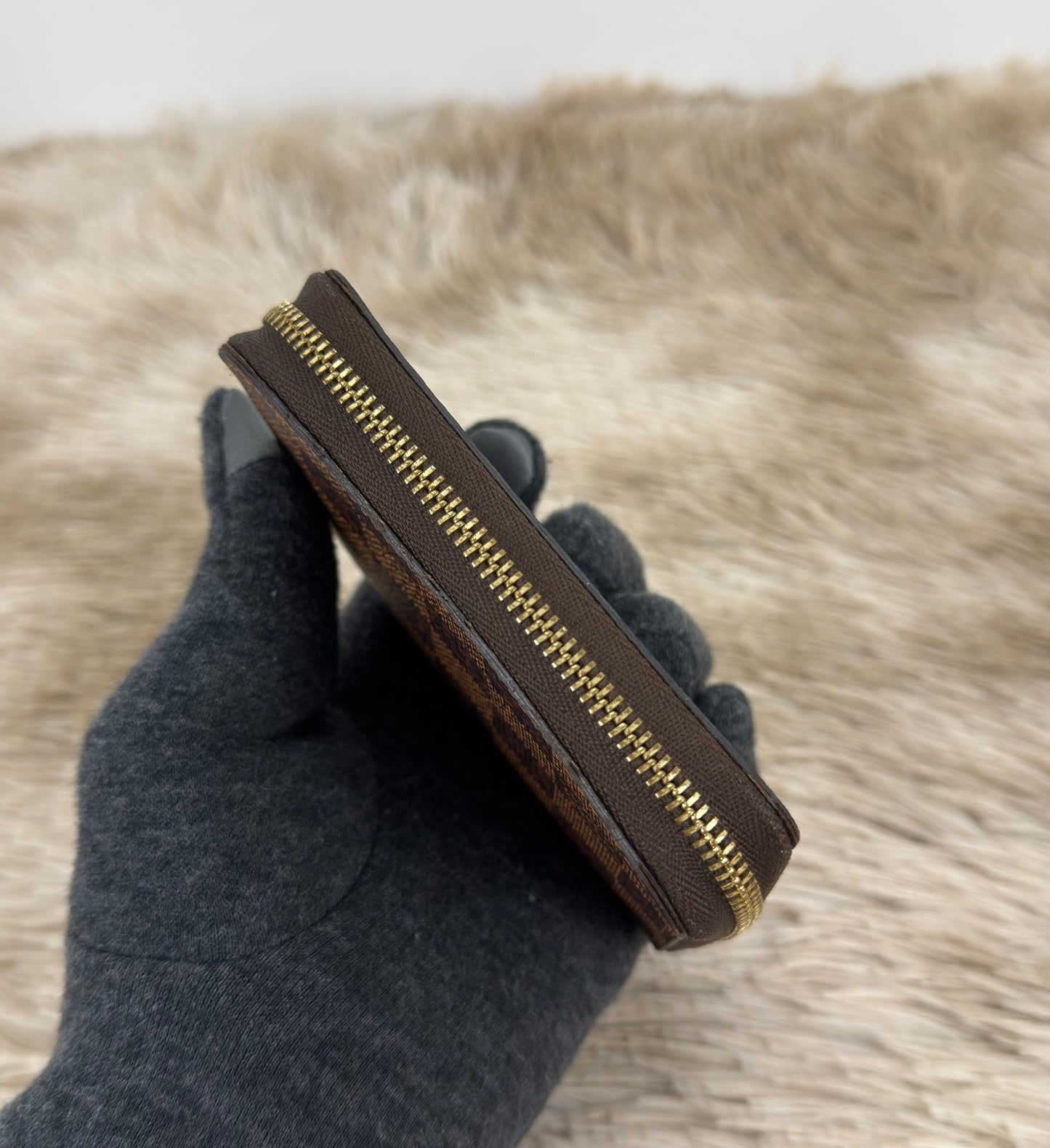Louis Vuitton Damier Ebene Zippy Coin Purse