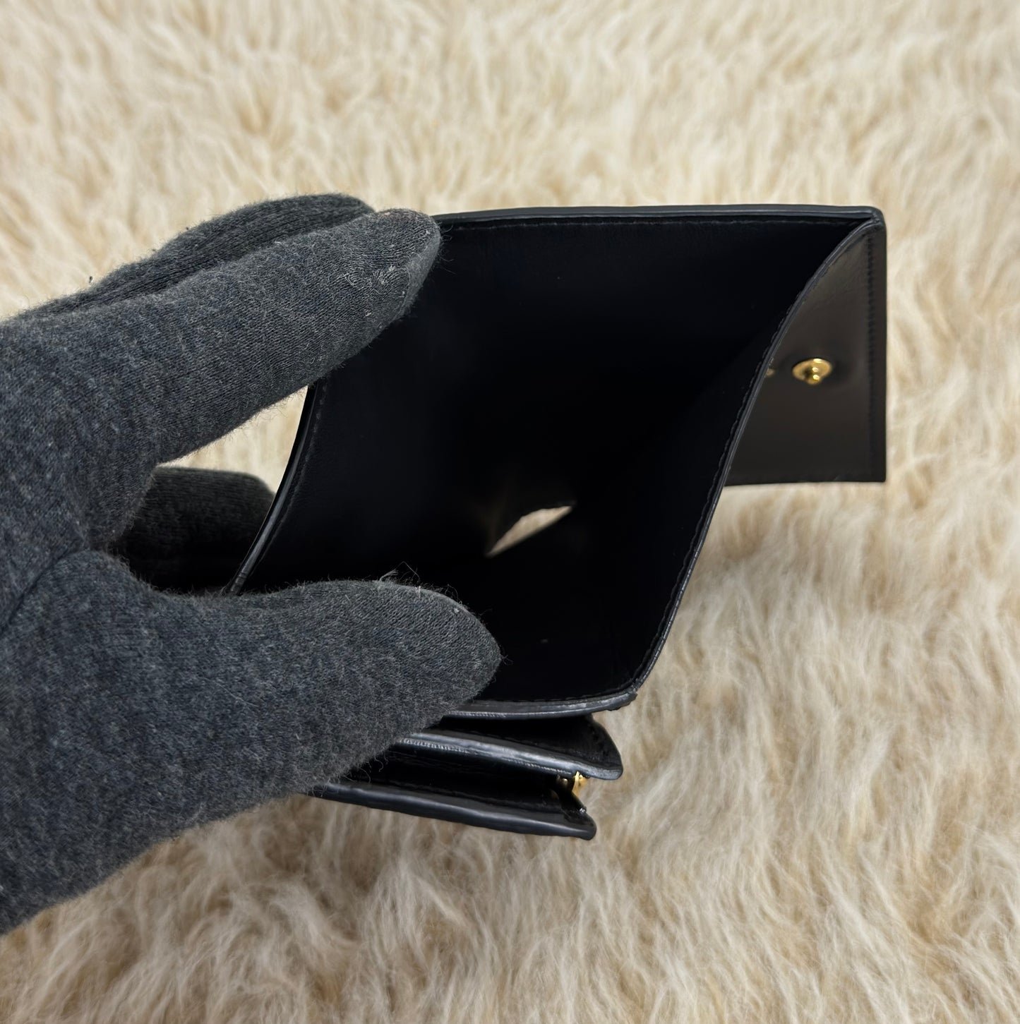Louis Vuitton Portefeuille Capucines Tiny Wallet