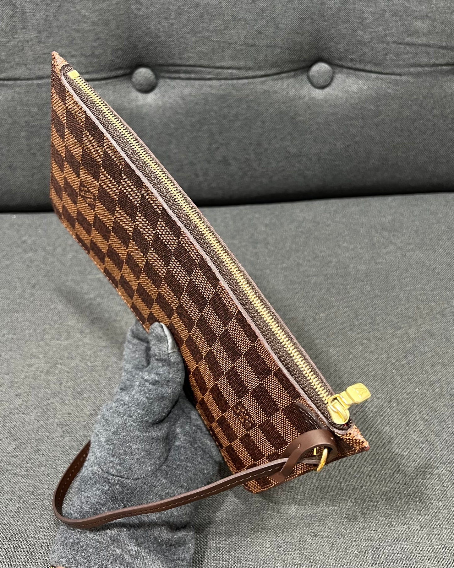 Louis Vuitton Neverfull MM Damier Ebene With Pouch