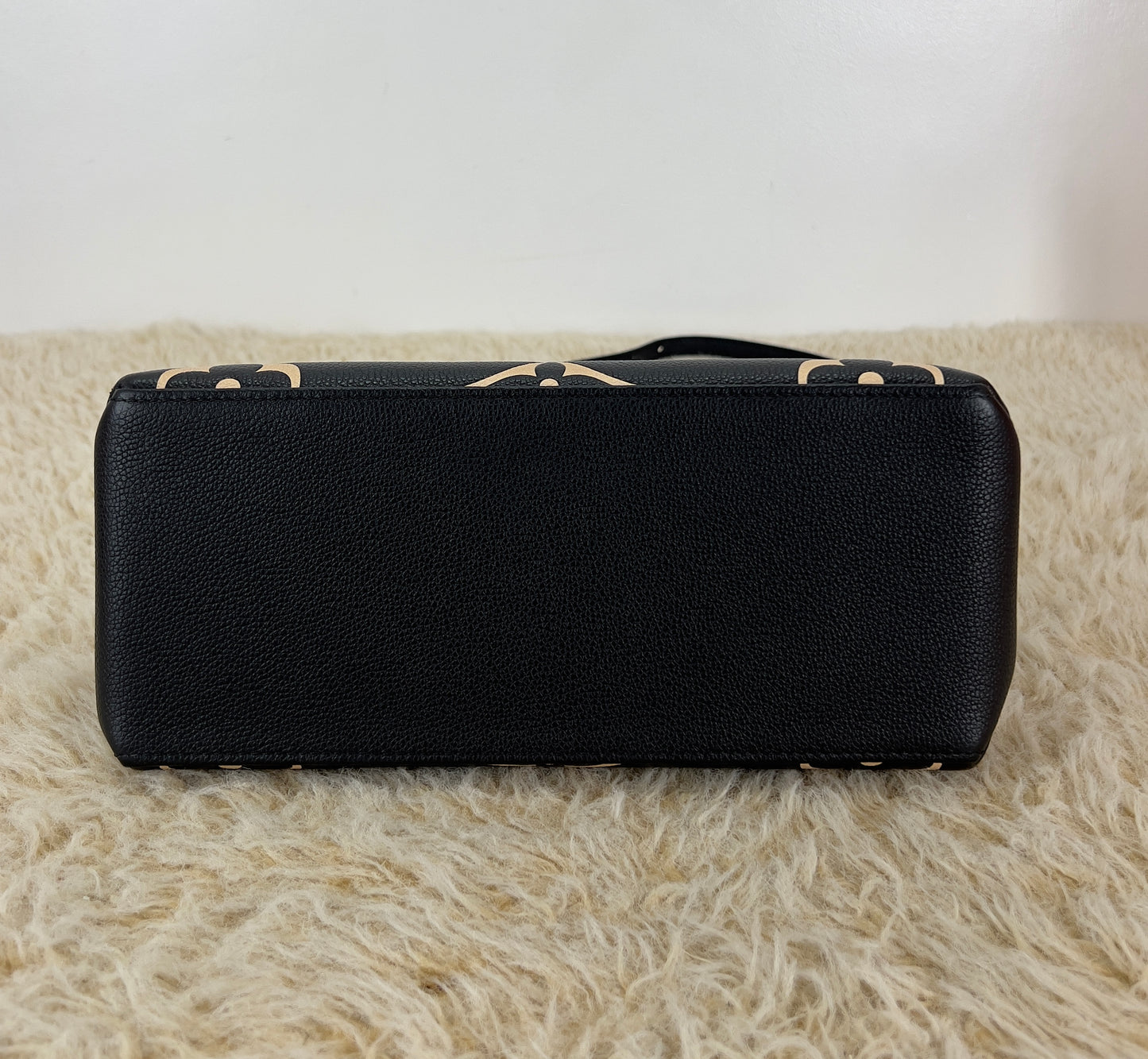Louis Vuitton Petit Palais Bicolour Monogram Empreinte