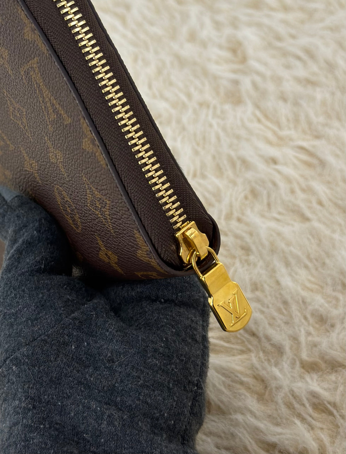Louis Vuitton Zippy Organizer Monogram Canvas