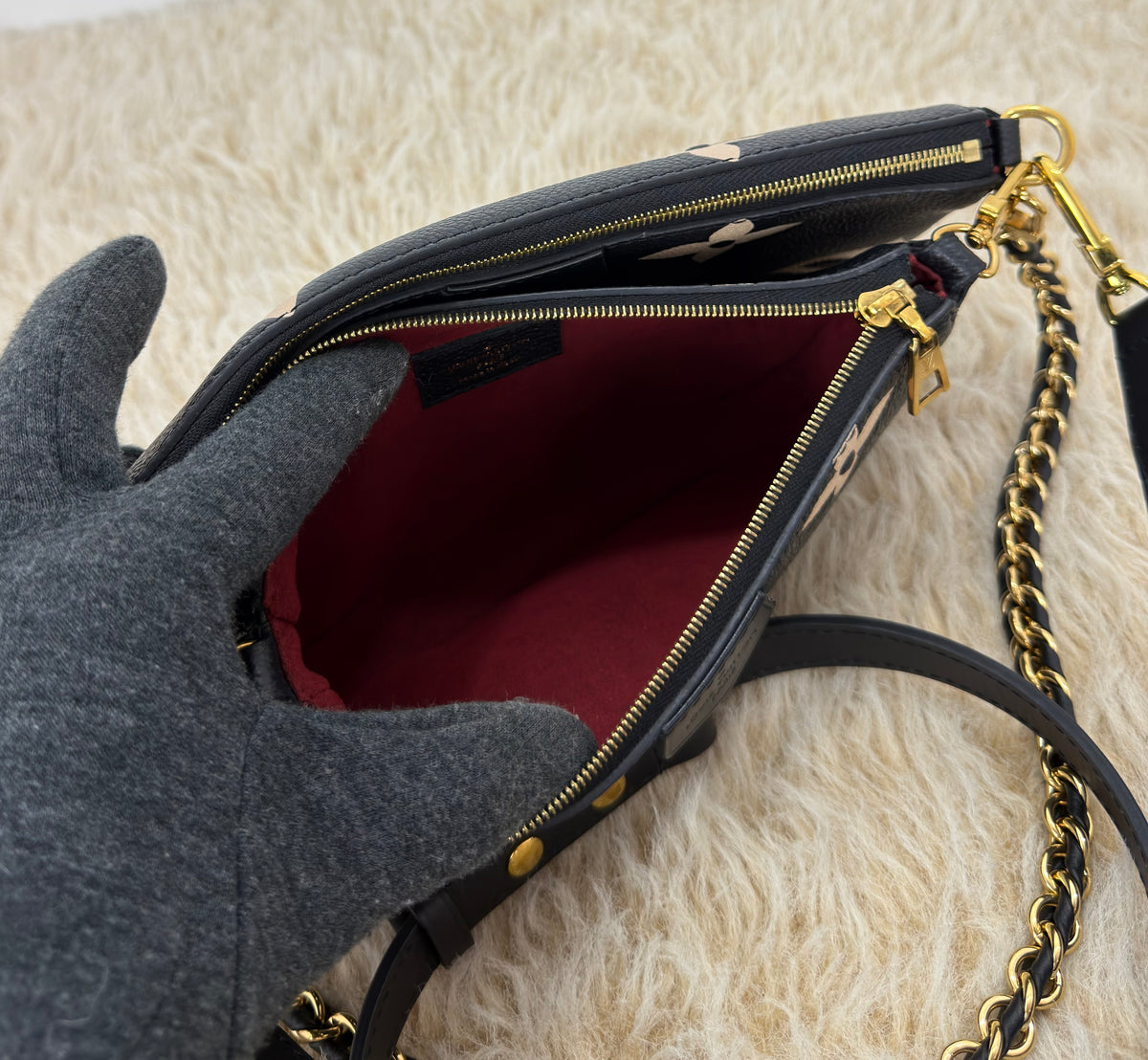 Louis Vuitton Multi Pochette Accessoires Bicolor