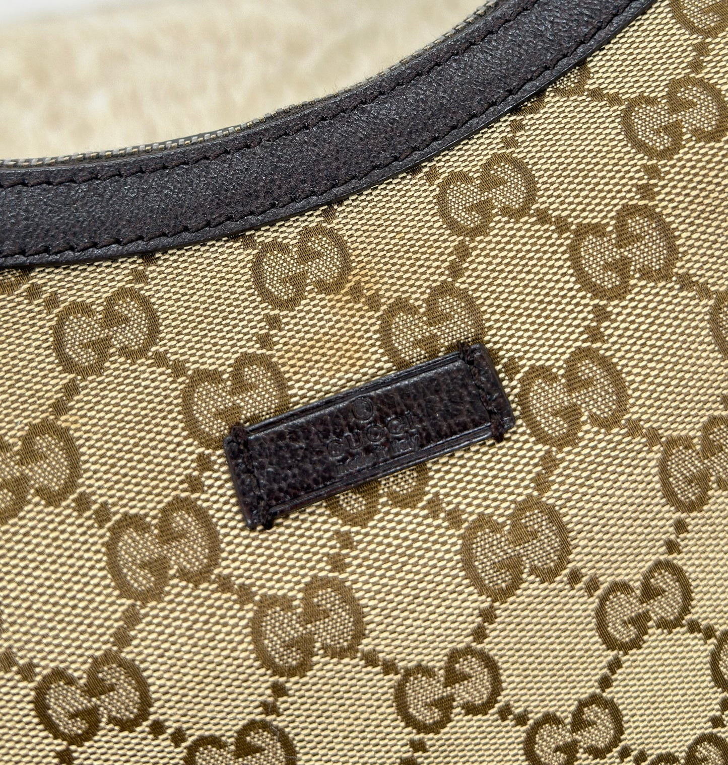 Gucci GG Canvas Vintage Web Medium Messenger Bag