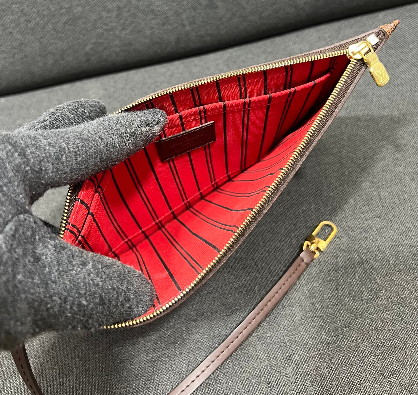 Louis Vuitton Neverfull MM Damier Ebene With Pouch