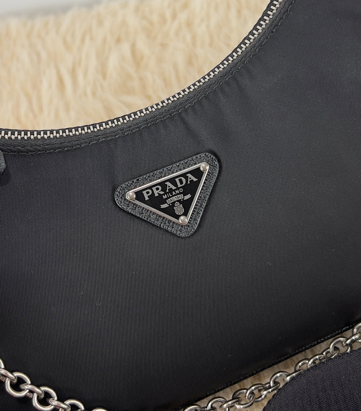 Prada Re-Edition 2005 Re-Nylon