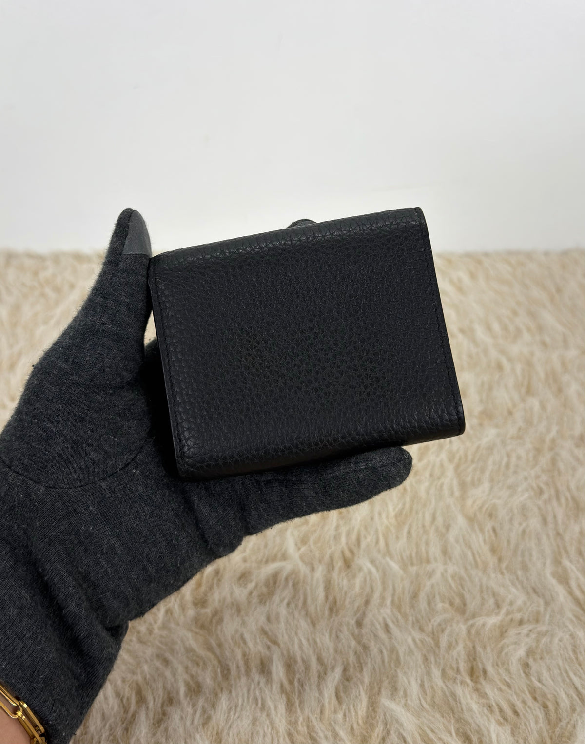 Louis Vuitton Portefeuille Capucines Tiny Wallet