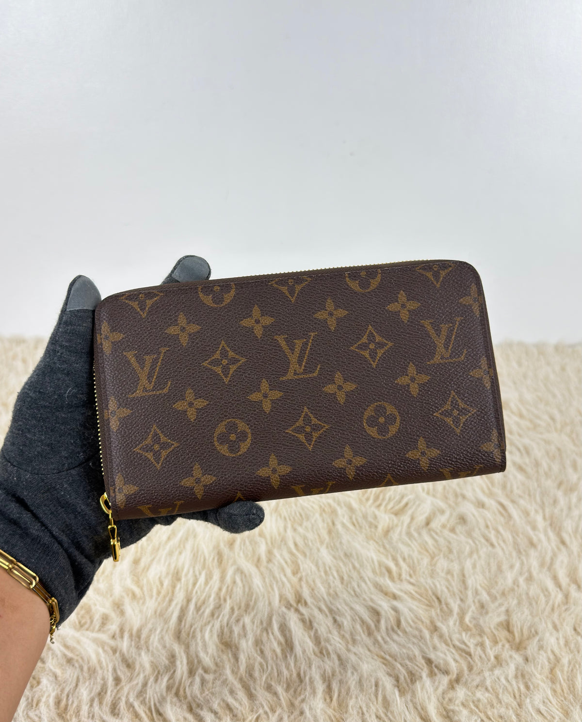 Louis Vuitton Zippy Organizer Monogram Canvas