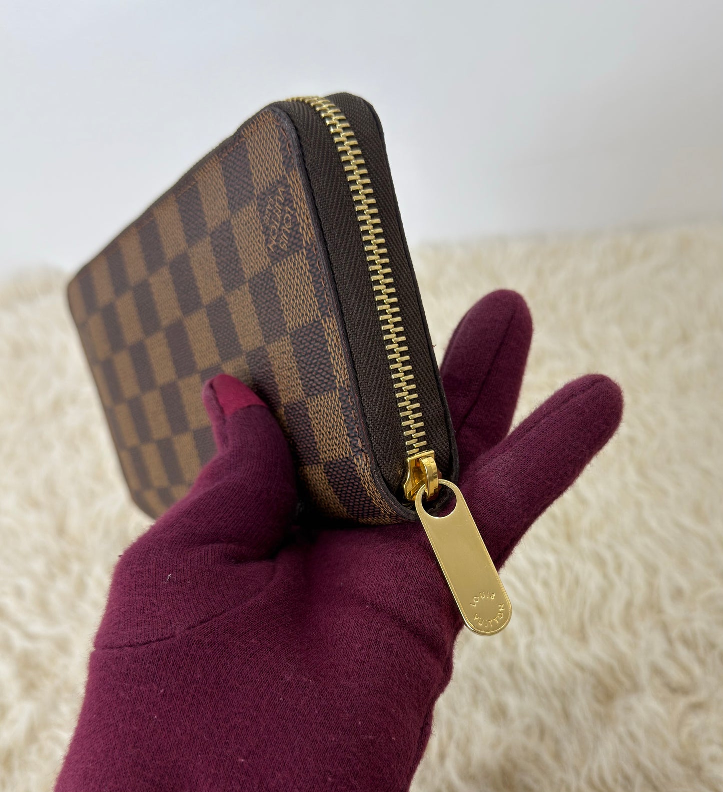 Louis Vuitton Damier Ebene Zippy Wallet