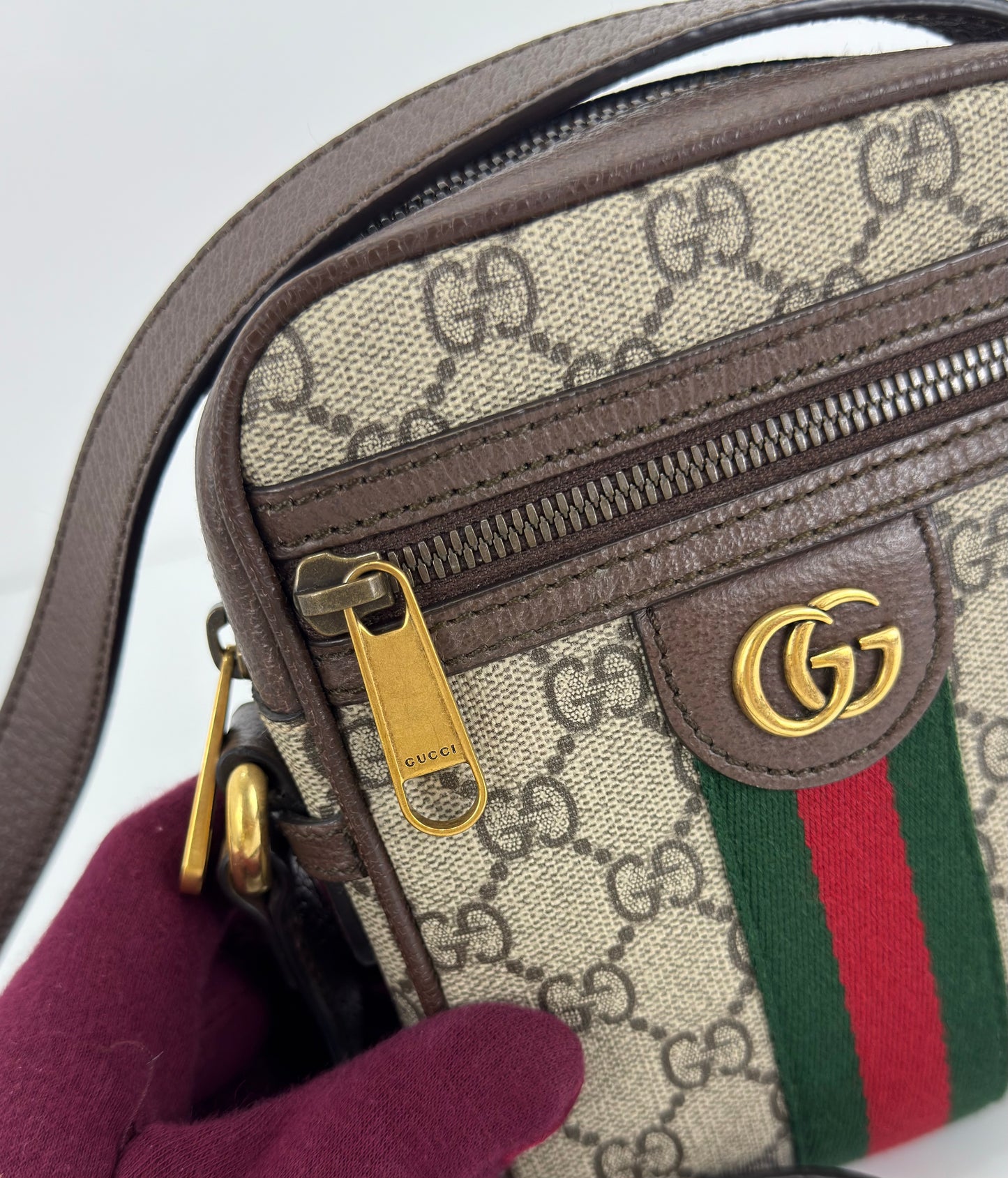 Gucci Ophidia GG Supreme Mini Messenger Bag