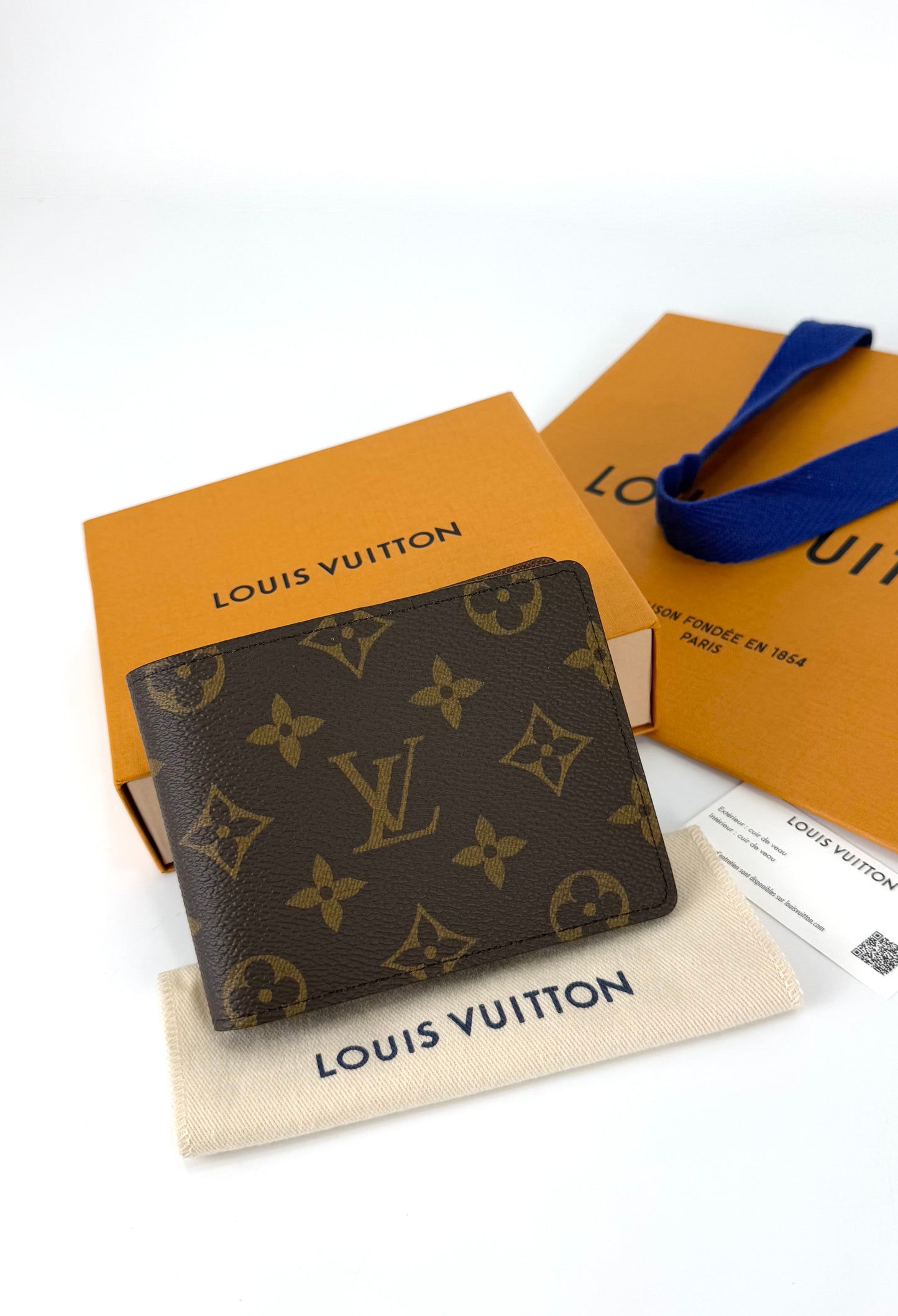 Louis Vuitton Monogram Canvas Multiple Wallet Bifold
