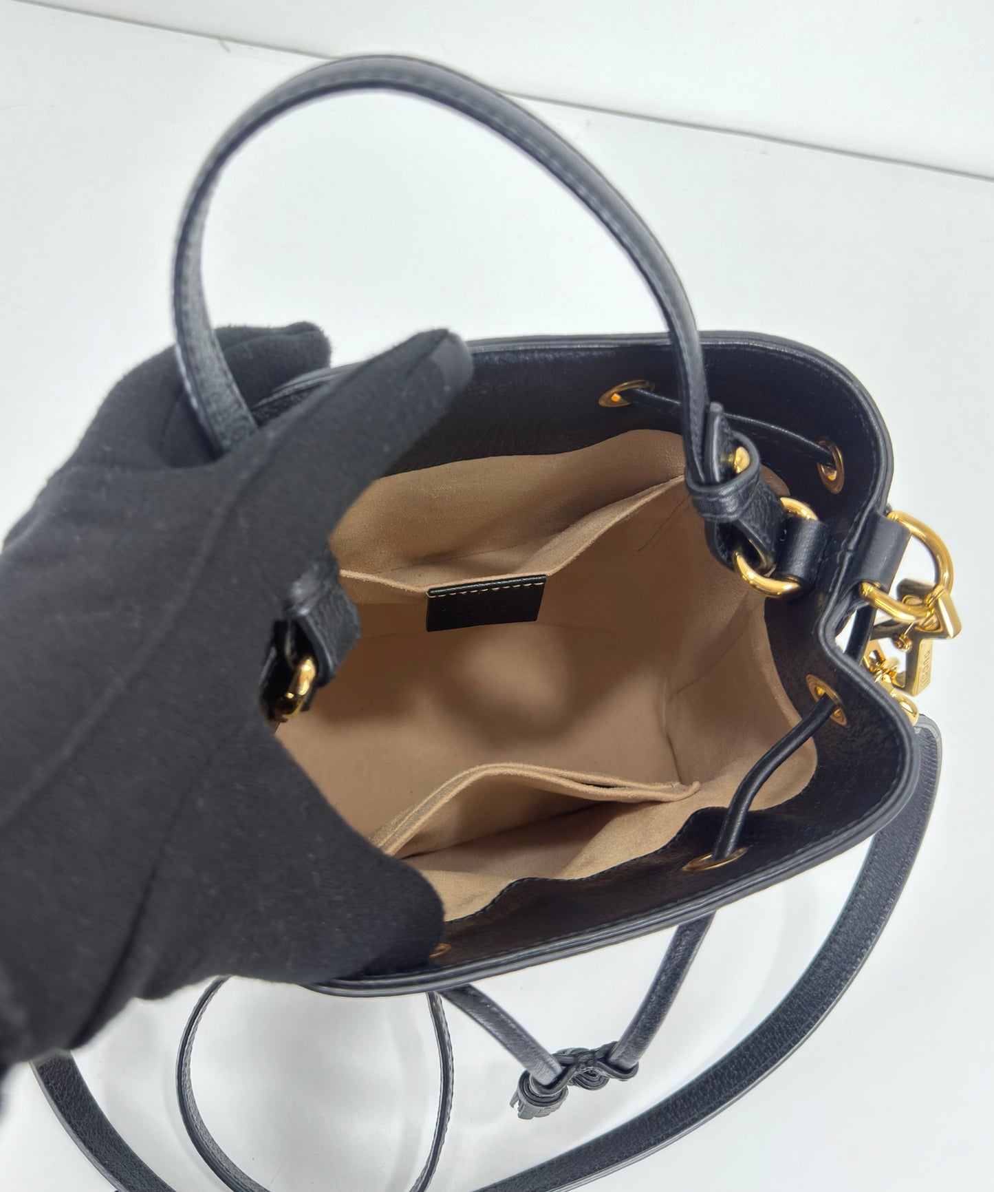 Gucci GG Ophidia Small Leather Bucket Bag