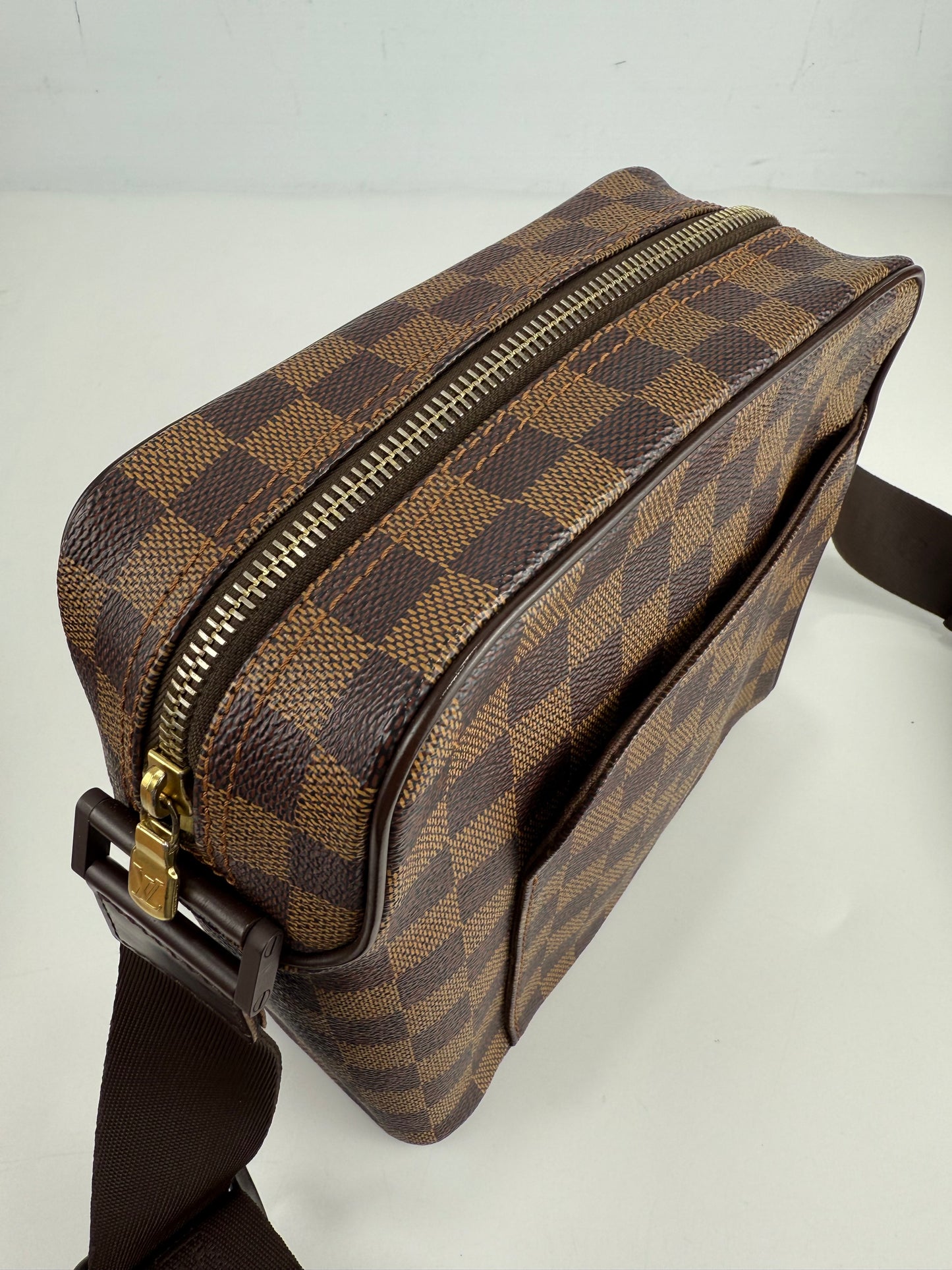 Louis Vuitton Damier Ebene Olav Pm