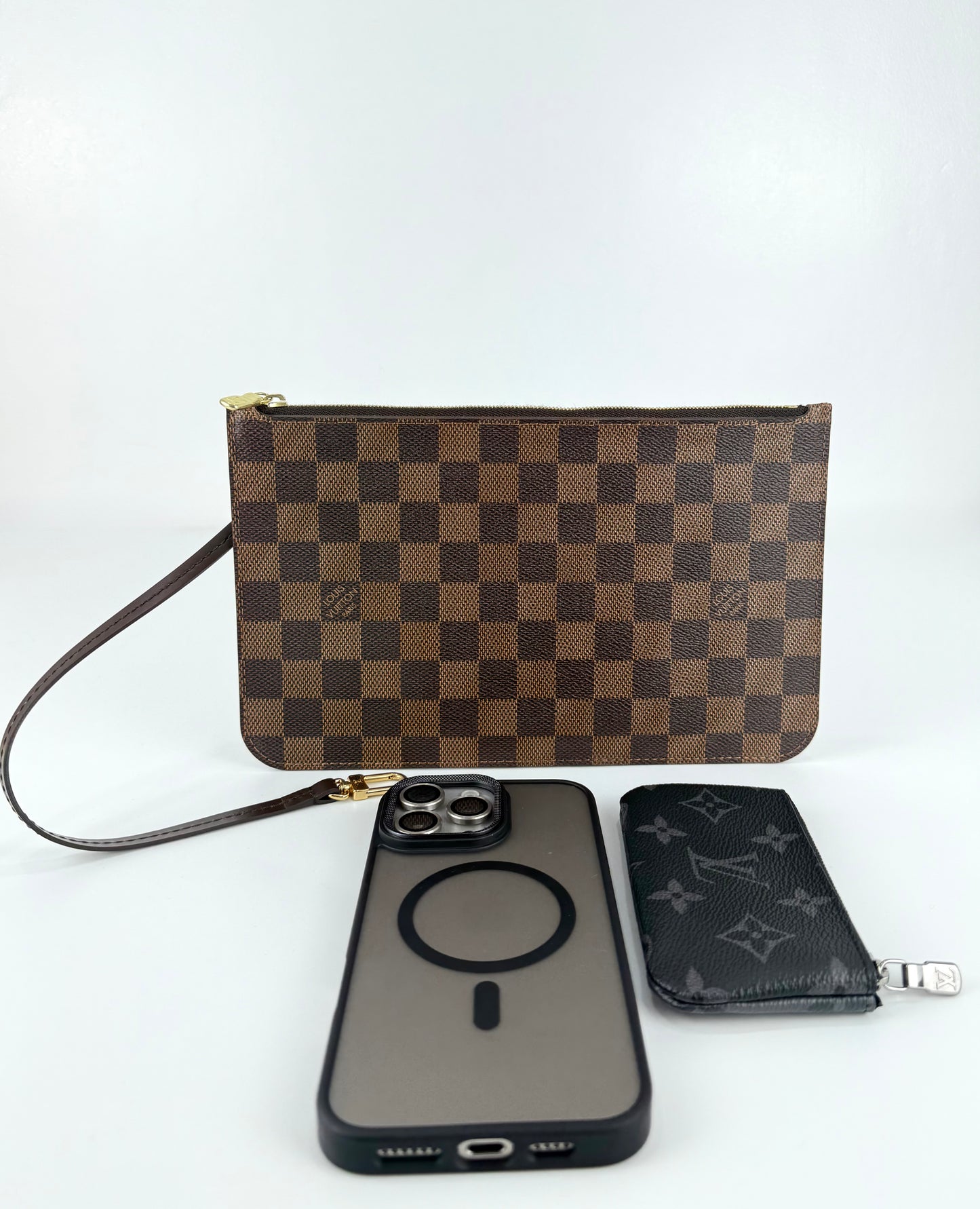Louis Vuitton Damier Ebene Neveful MM Pouch