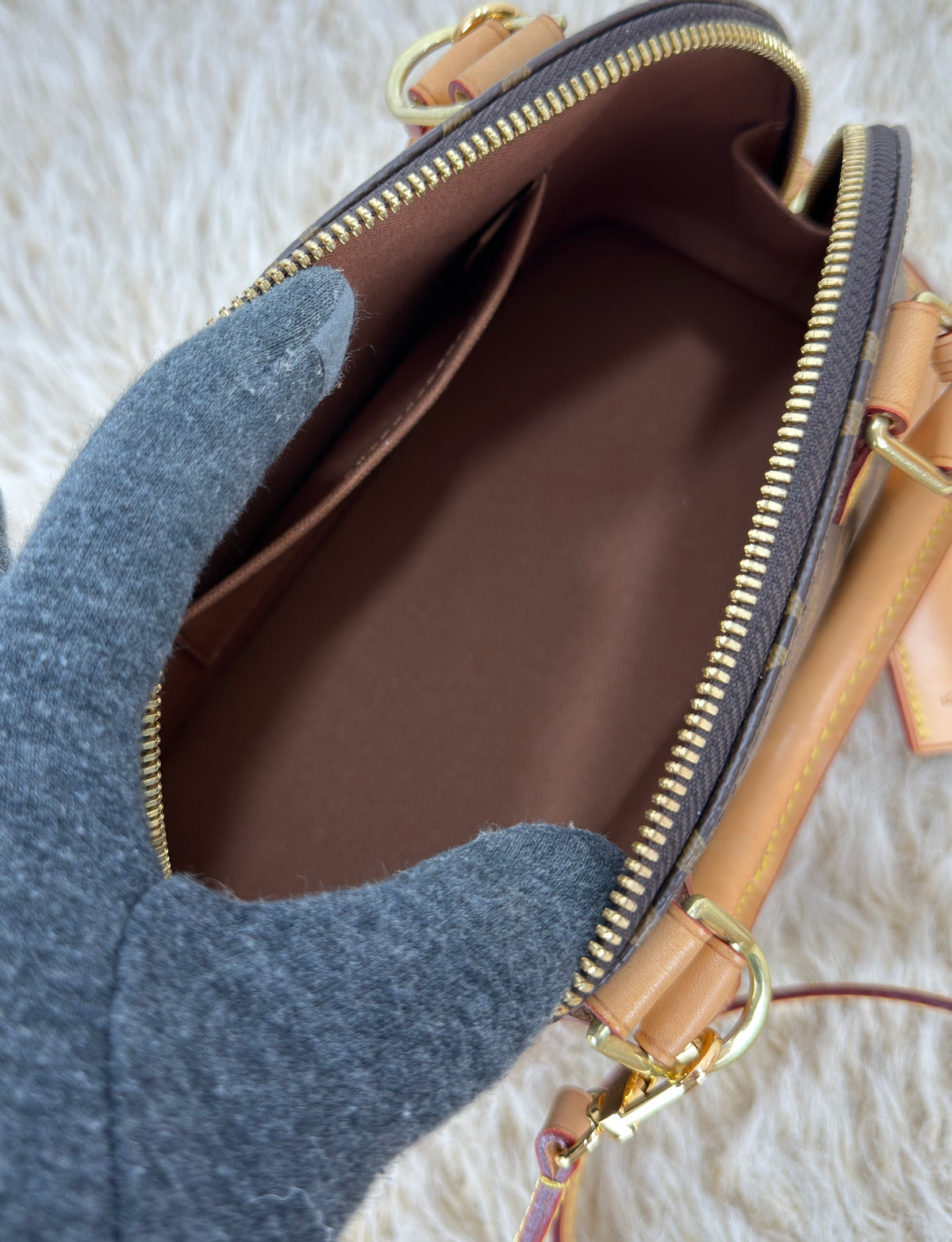 Louis Vuitton Alma BB Monogram Canvas